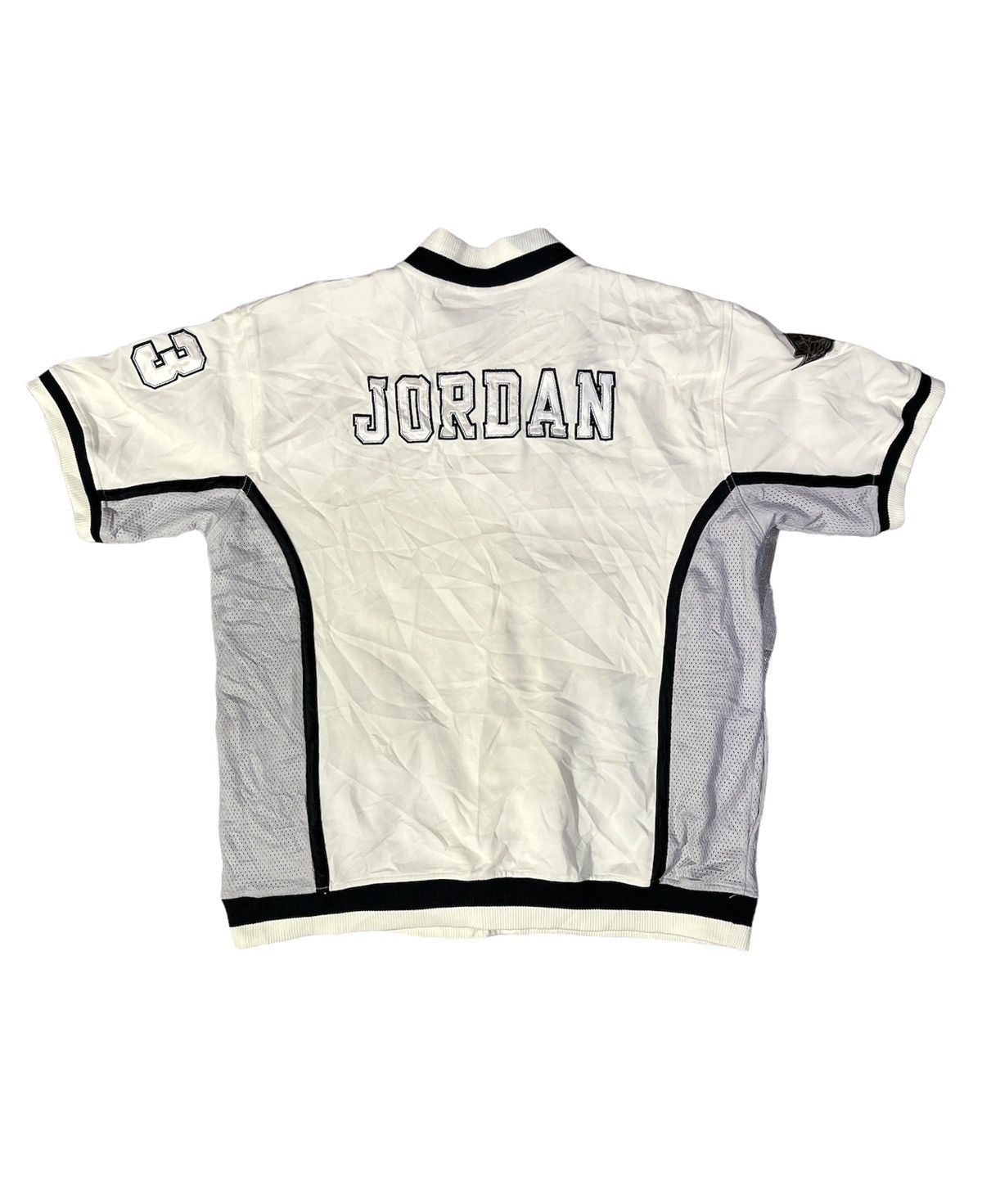 Jordan Brand Vintage Air Jordan Half Button Up Sweatshirt Size US L / EU 52-54 / 3 - 2 Thumbnail