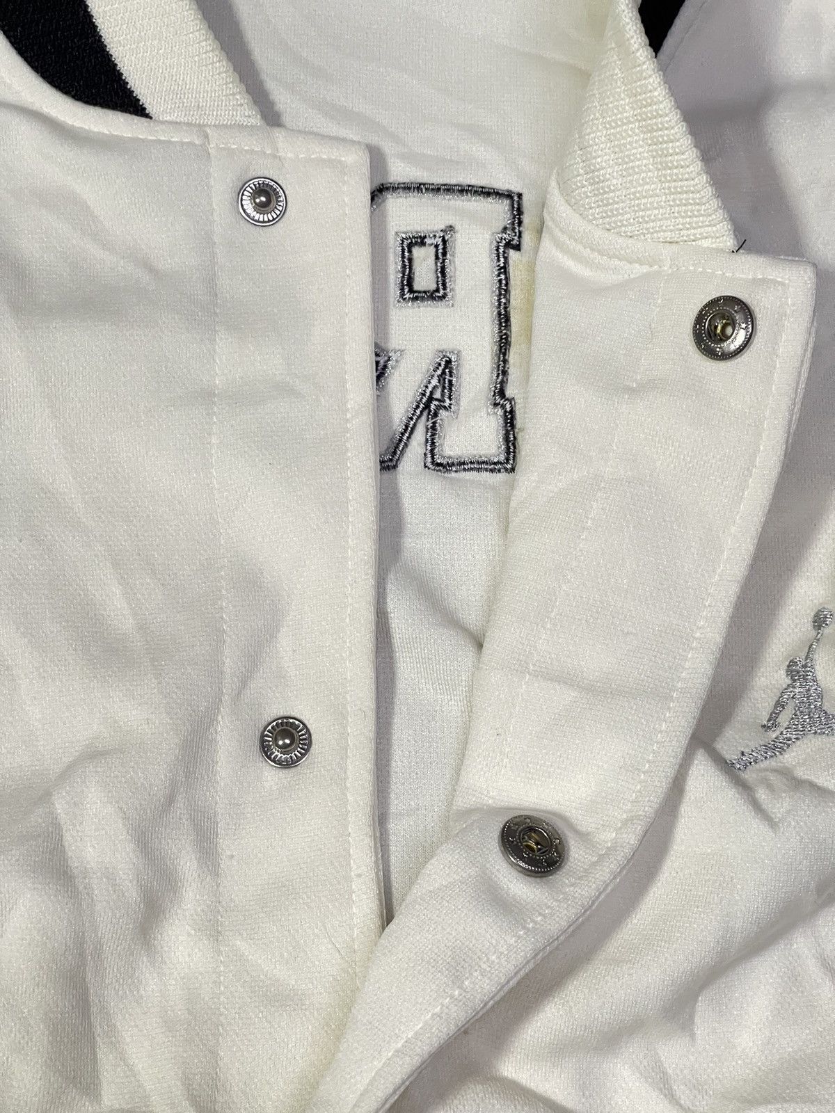Jordan Brand Vintage Air Jordan Half Button Up Sweatshirt Size US L / EU 52-54 / 3 - 4 Thumbnail