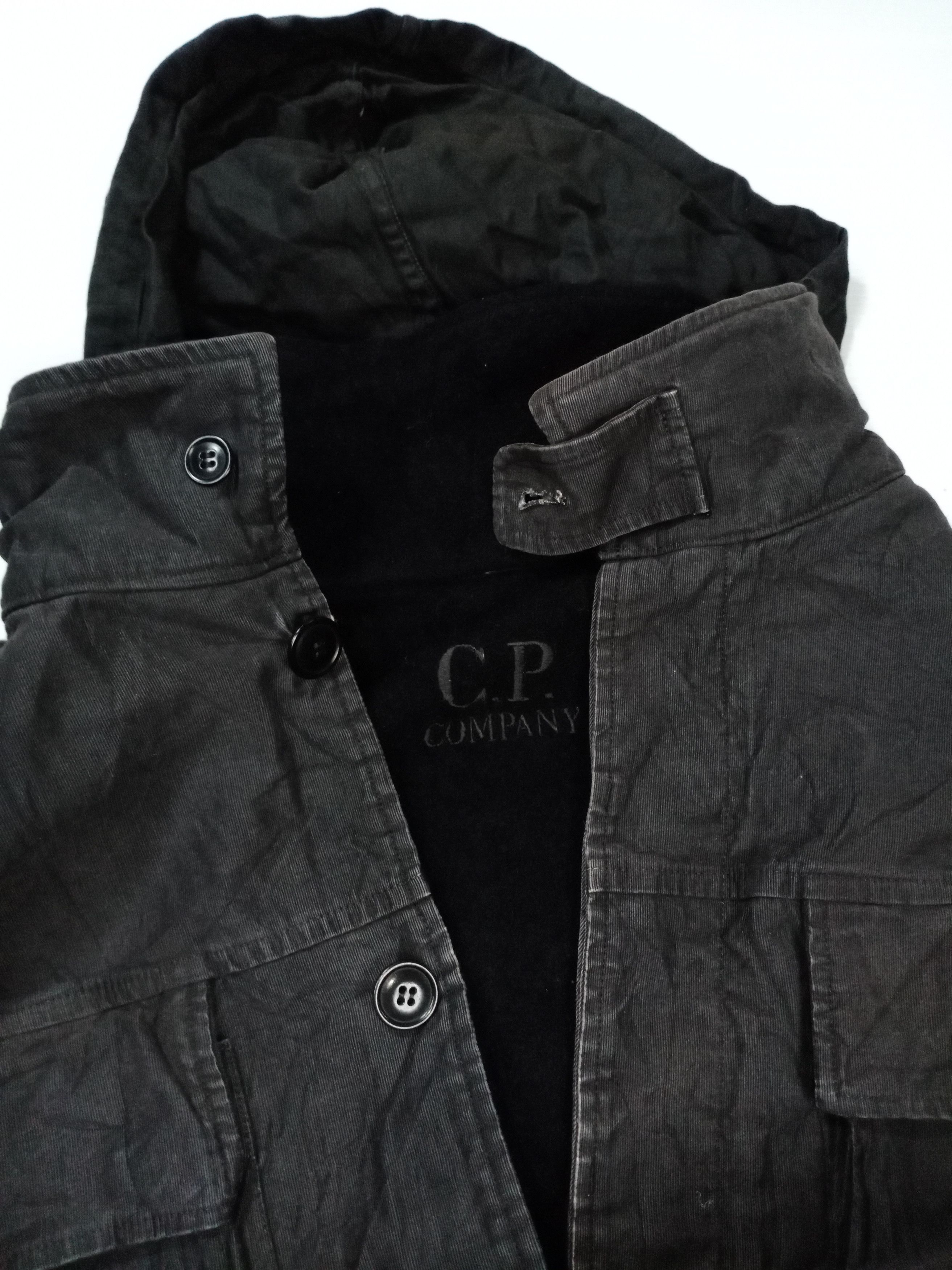 C.P. Company × Vintage VINTAGE C.P. COMPANY DISTRESSED JACKET Size US L / EU 52-54 / 3 - 7 Thumbnail