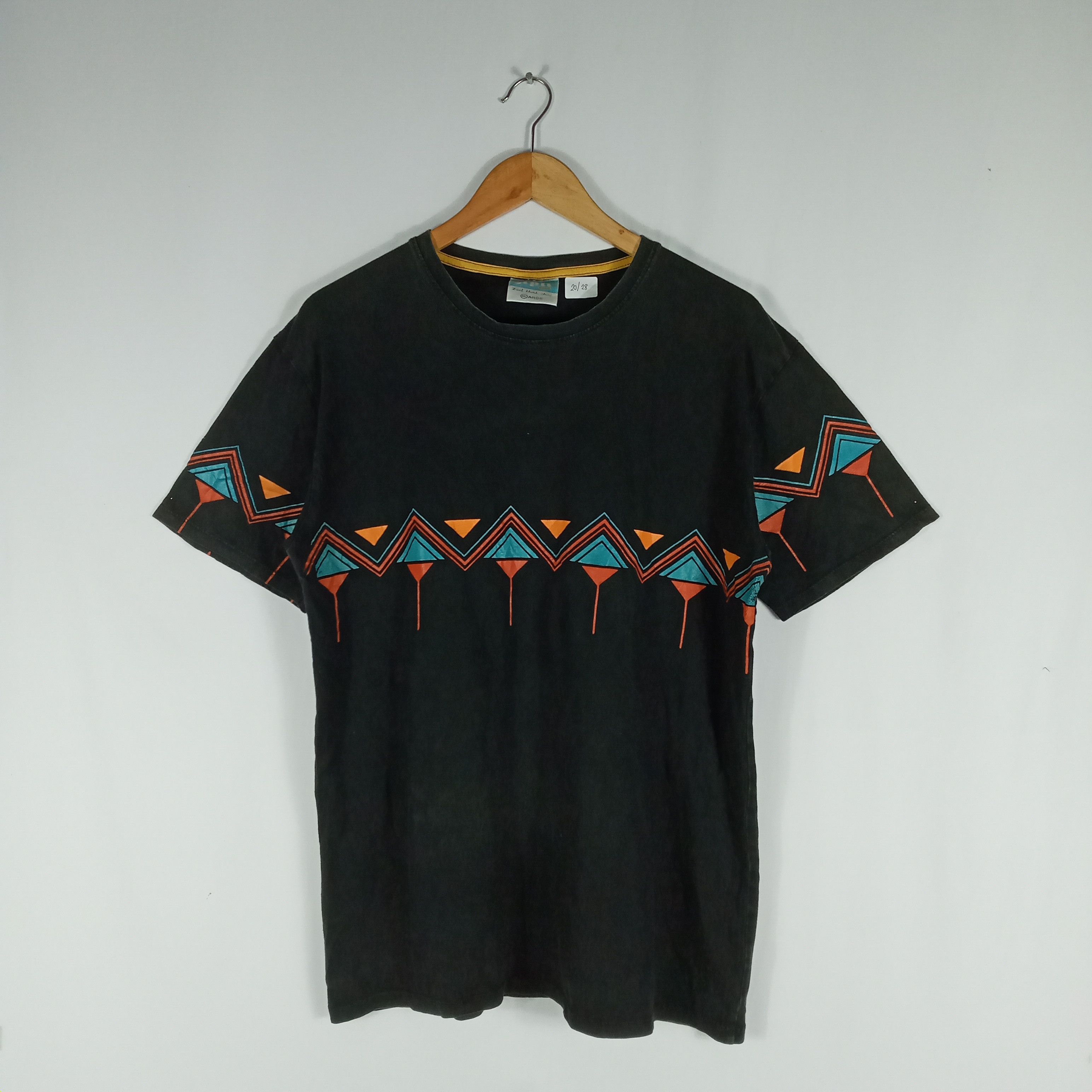 Vintage Japanese Brand Art Work Style Feel That Chic