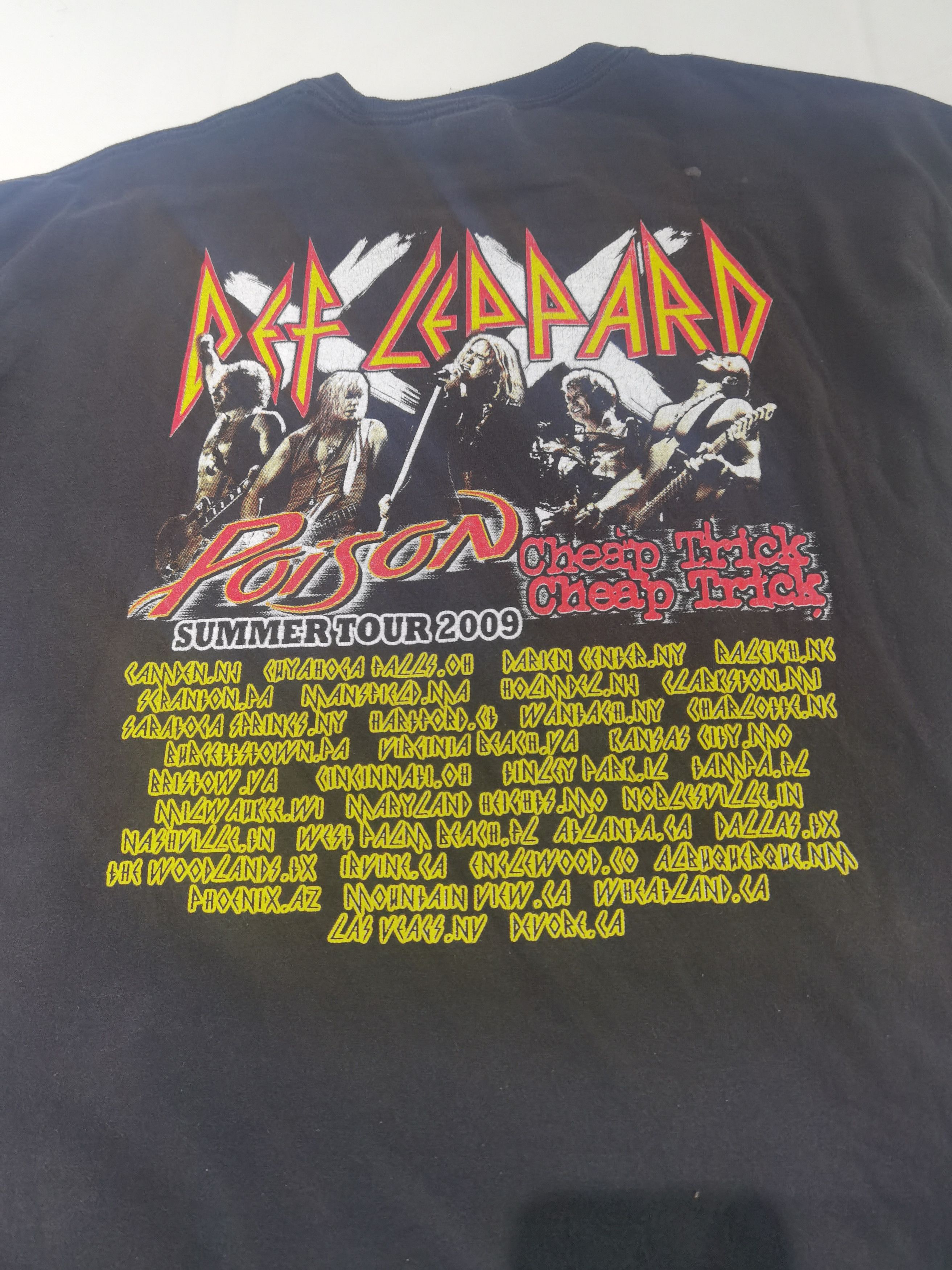 Band Tees Def Leppard Summer Tour 2009 Size US XL / EU 56 / 4 - 4 Thumbnail