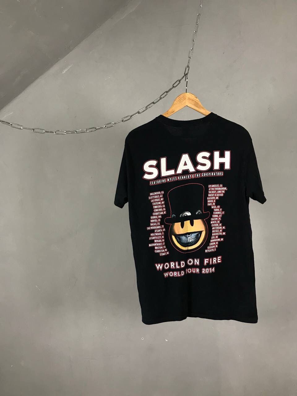 Band Tees Slash 2014 vintage rock band tour tee Size US L / EU 52-54 / 3 - 6 Thumbnail