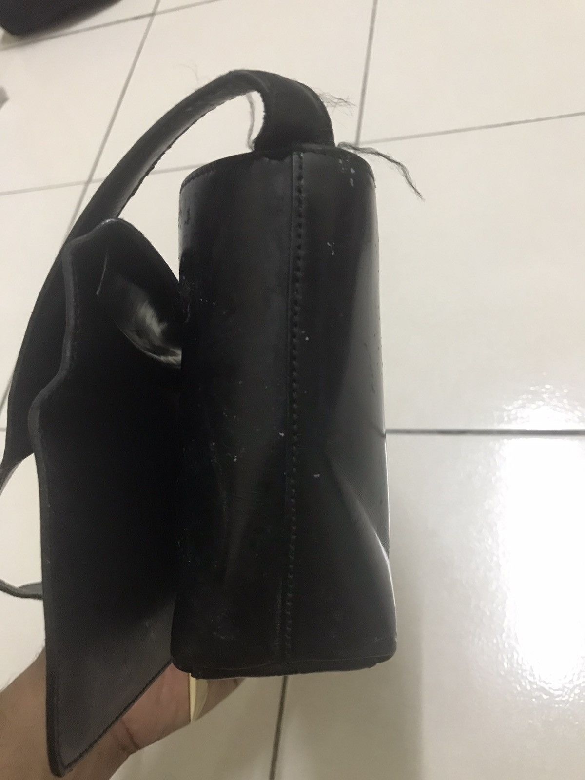 Gucci AUTHENTIC GUCCI SHOULDER BAG BLACK LEATHER Size ONE SIZE - 14 Thumbnail