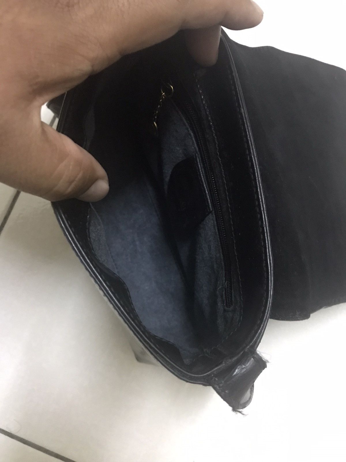 Gucci AUTHENTIC GUCCI SHOULDER BAG BLACK LEATHER Size ONE SIZE - 22 Thumbnail