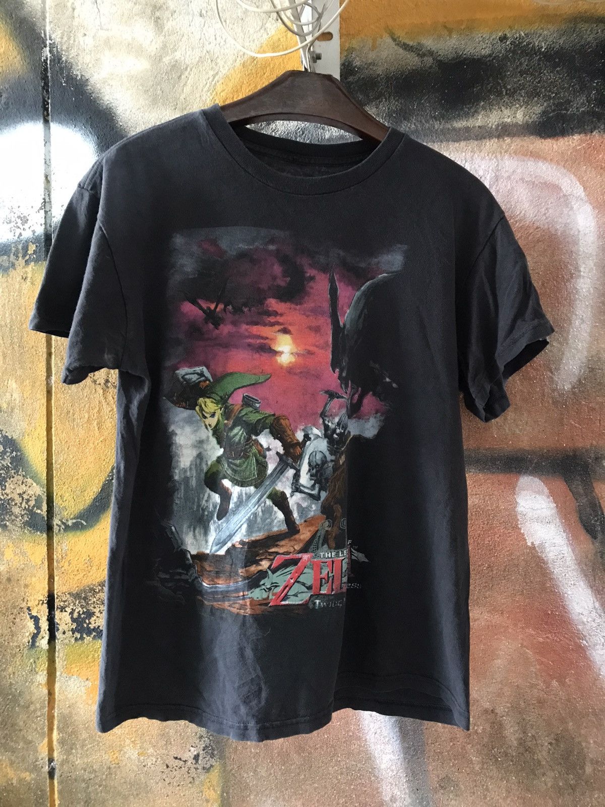 Vintage 00s The Legend of Zelda Shirt