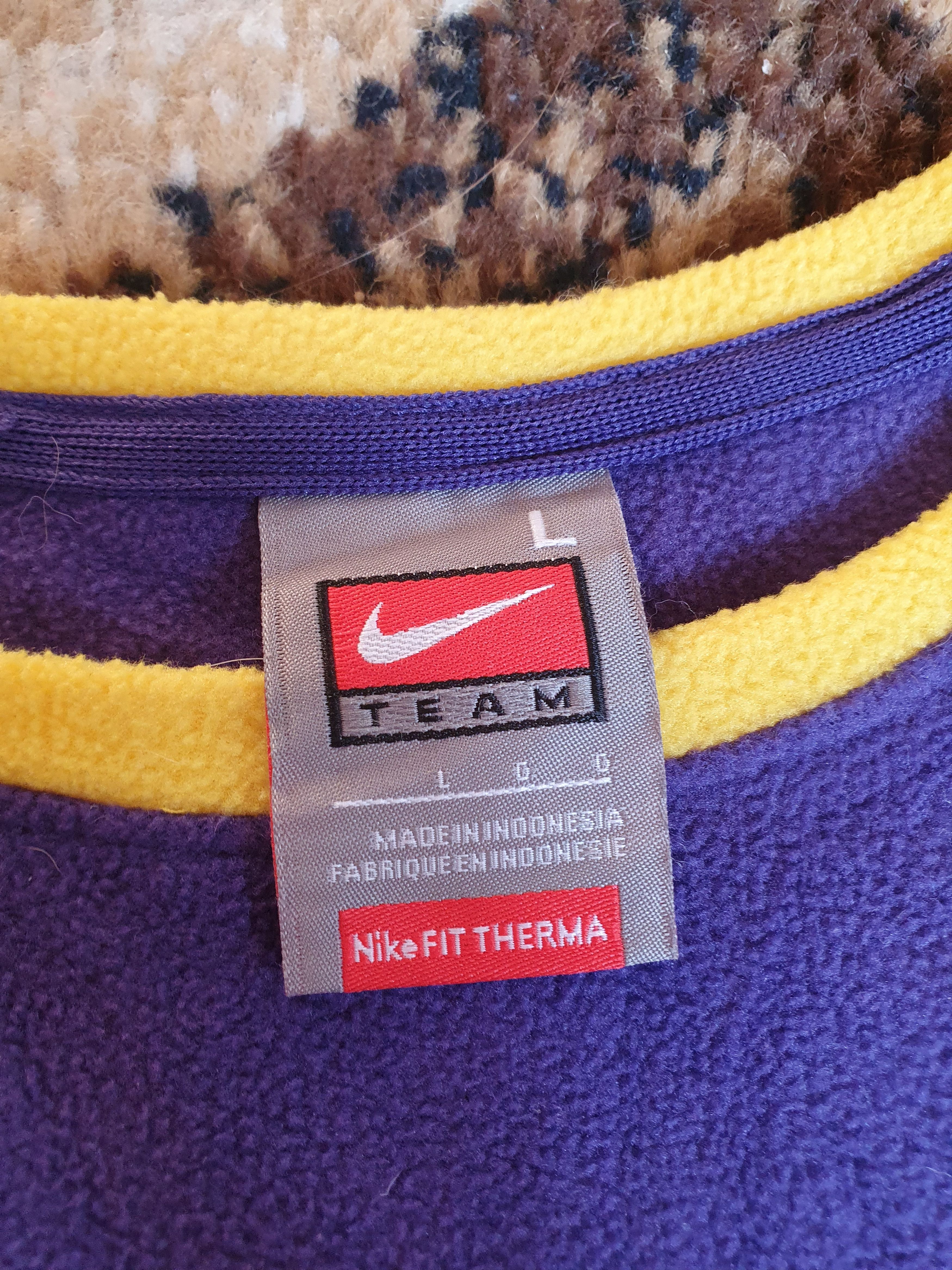 Nike Nike Fit Therma Center Swoosh ECU Pirats fleece,sz L Size US L / EU 52-54 / 3 - 10 Thumbnail