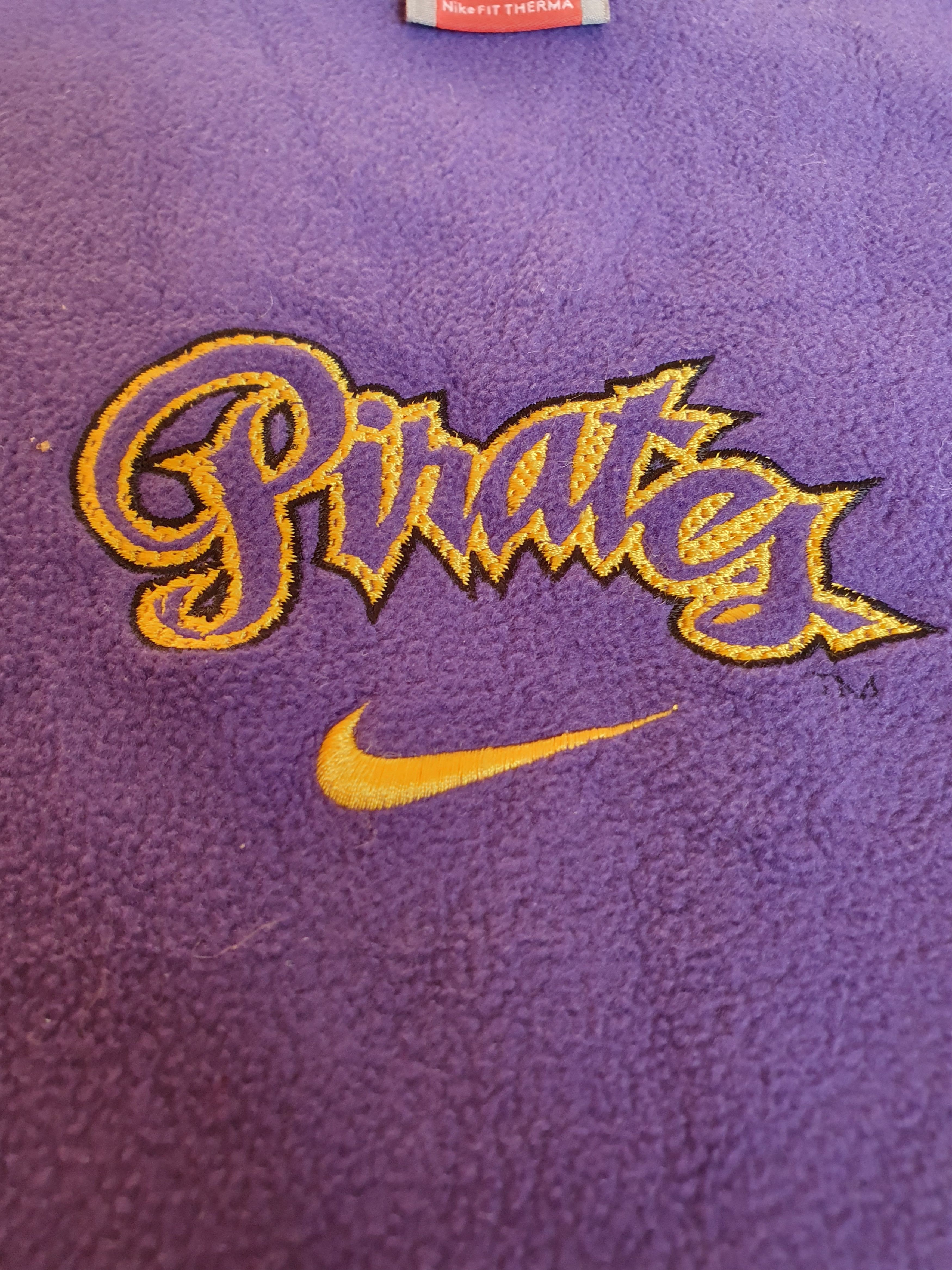 Nike Nike Fit Therma Center Swoosh ECU Pirats fleece,sz L Size US L / EU 52-54 / 3 - 9 Thumbnail
