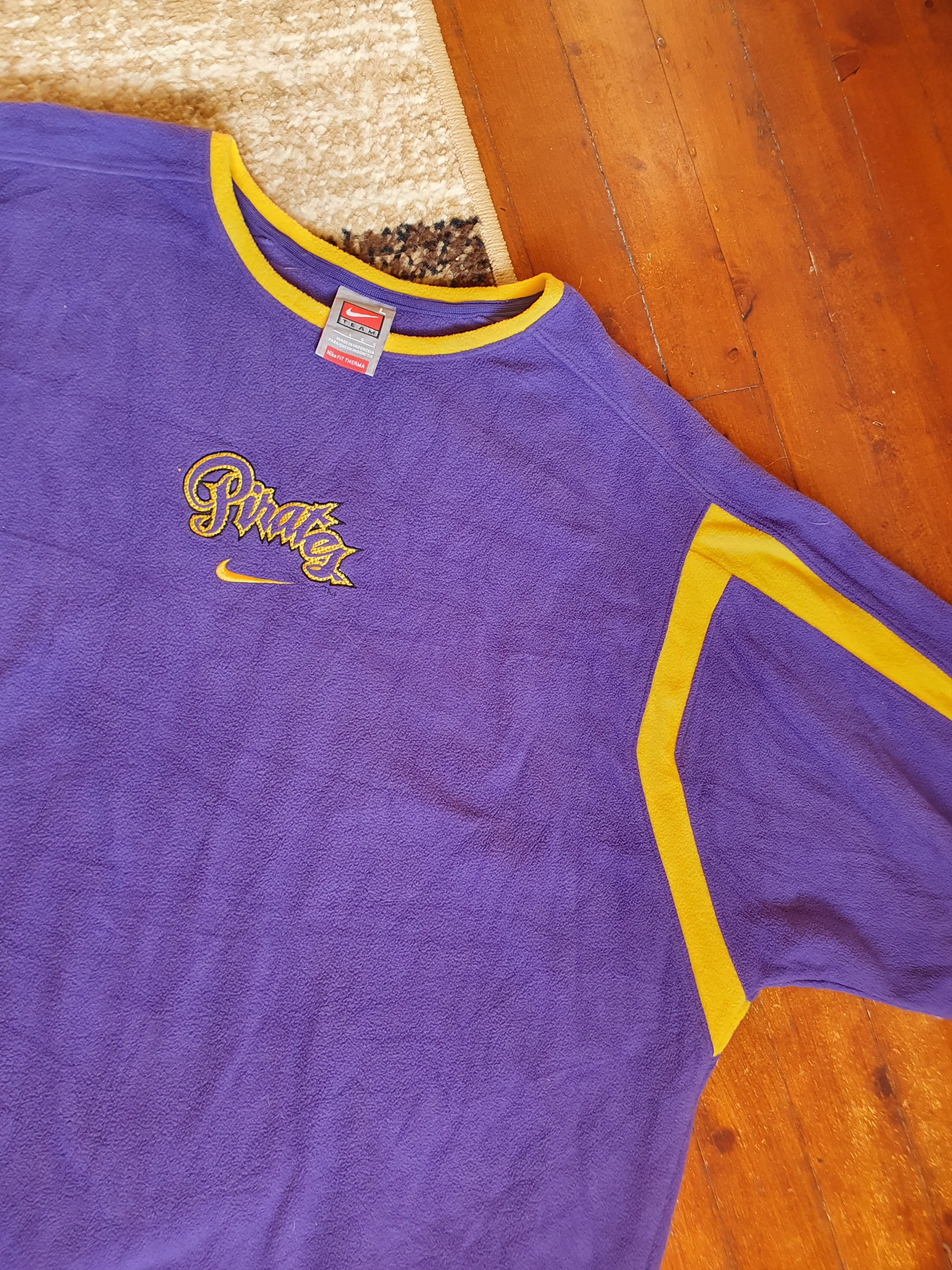 Nike Nike Fit Therma Center Swoosh ECU Pirats fleece,sz L Size US L / EU 52-54 / 3 - 5 Thumbnail