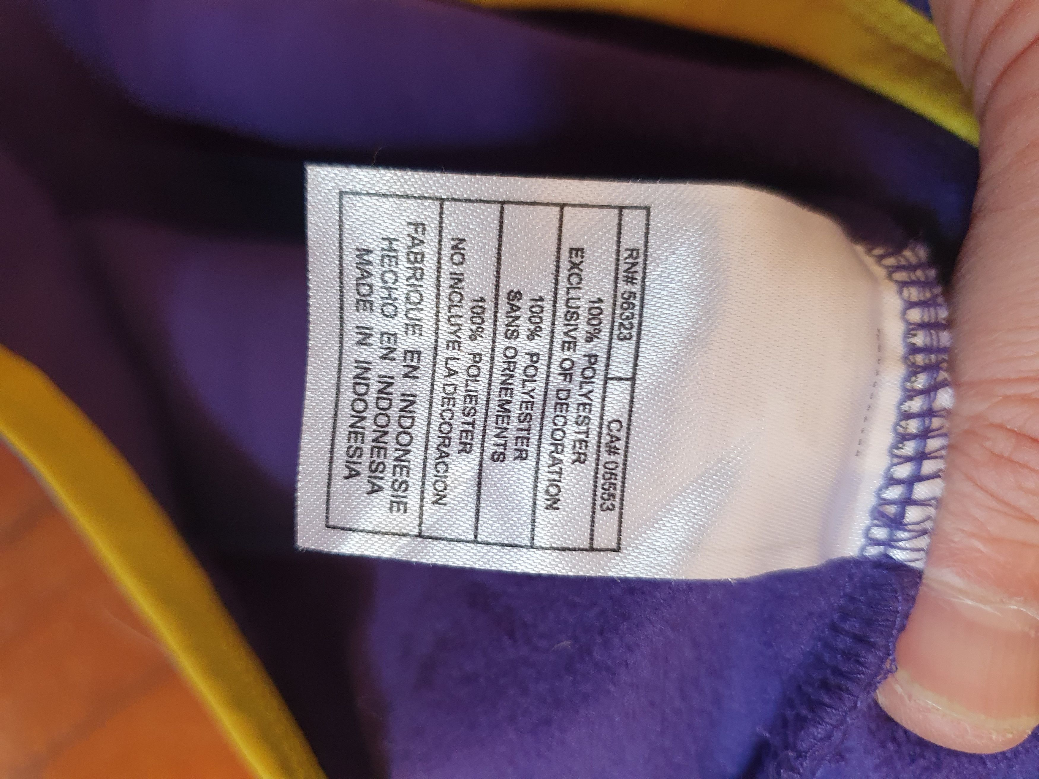 Nike Nike Fit Therma Center Swoosh ECU Pirats fleece,sz L Size US L / EU 52-54 / 3 - 14 Thumbnail