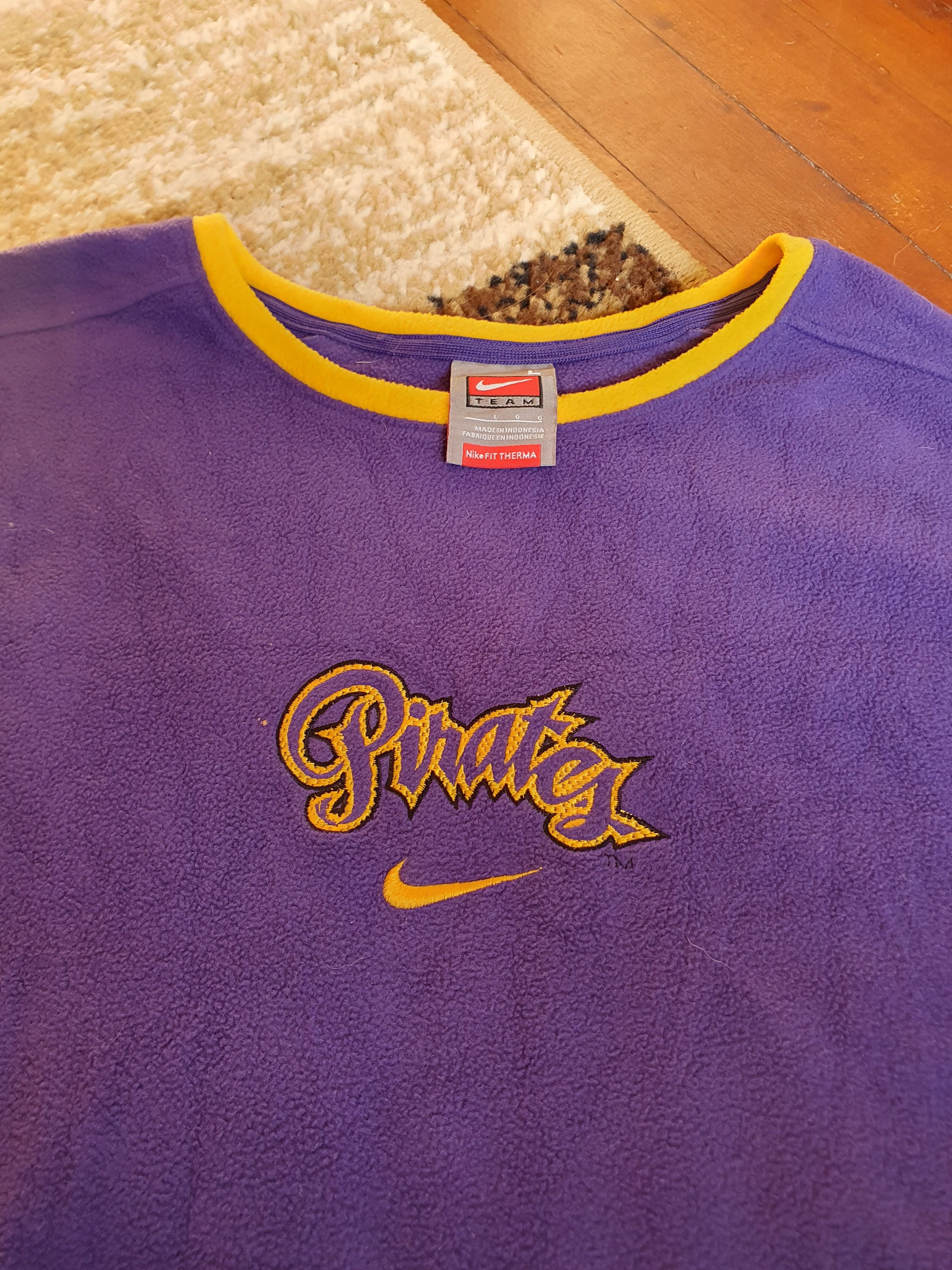 Nike Nike Fit Therma Center Swoosh ECU Pirats fleece,sz L Size US L / EU 52-54 / 3 - 8 Thumbnail