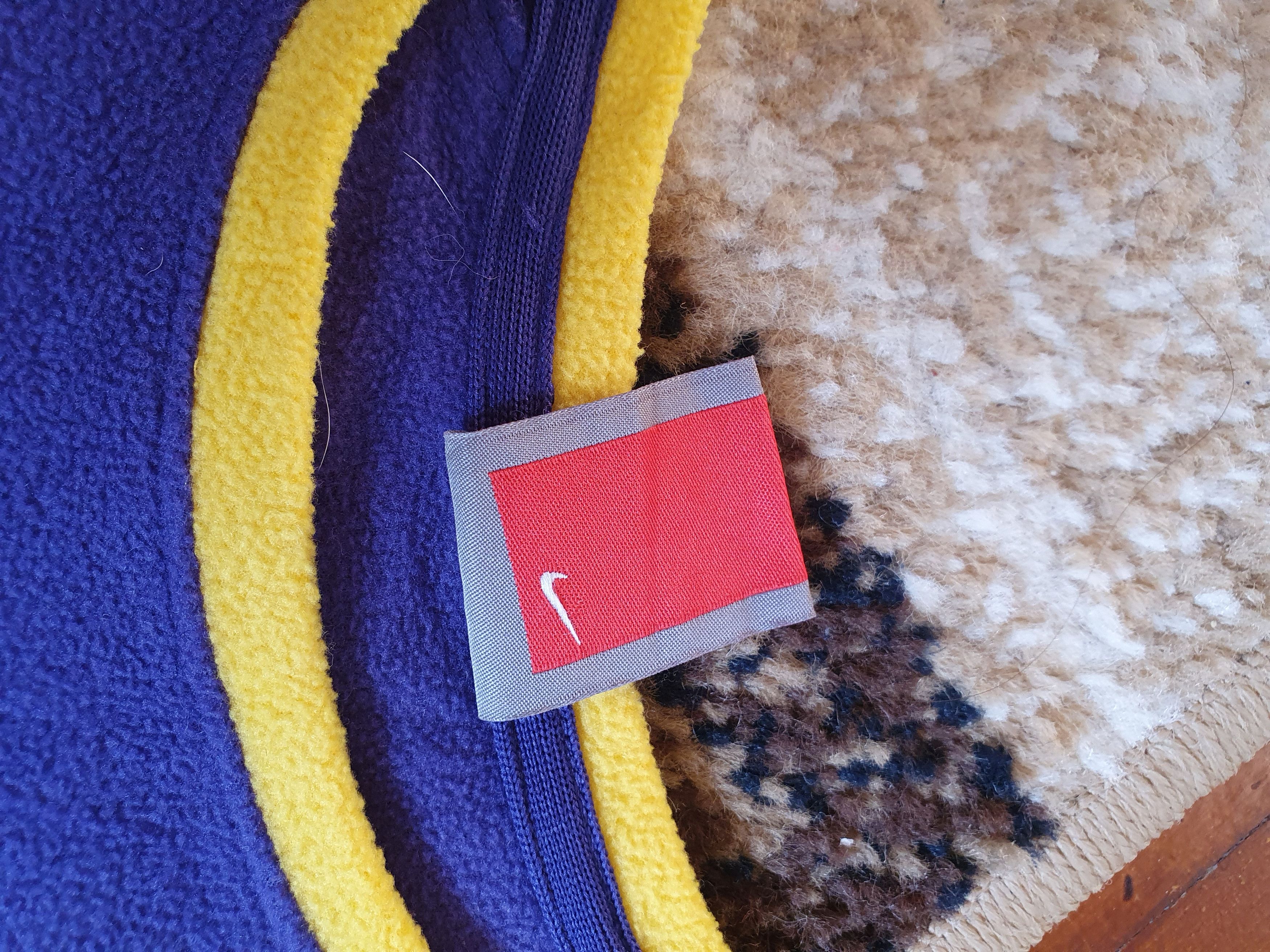 Nike Nike Fit Therma Center Swoosh ECU Pirats fleece,sz L Size US L / EU 52-54 / 3 - 11 Thumbnail