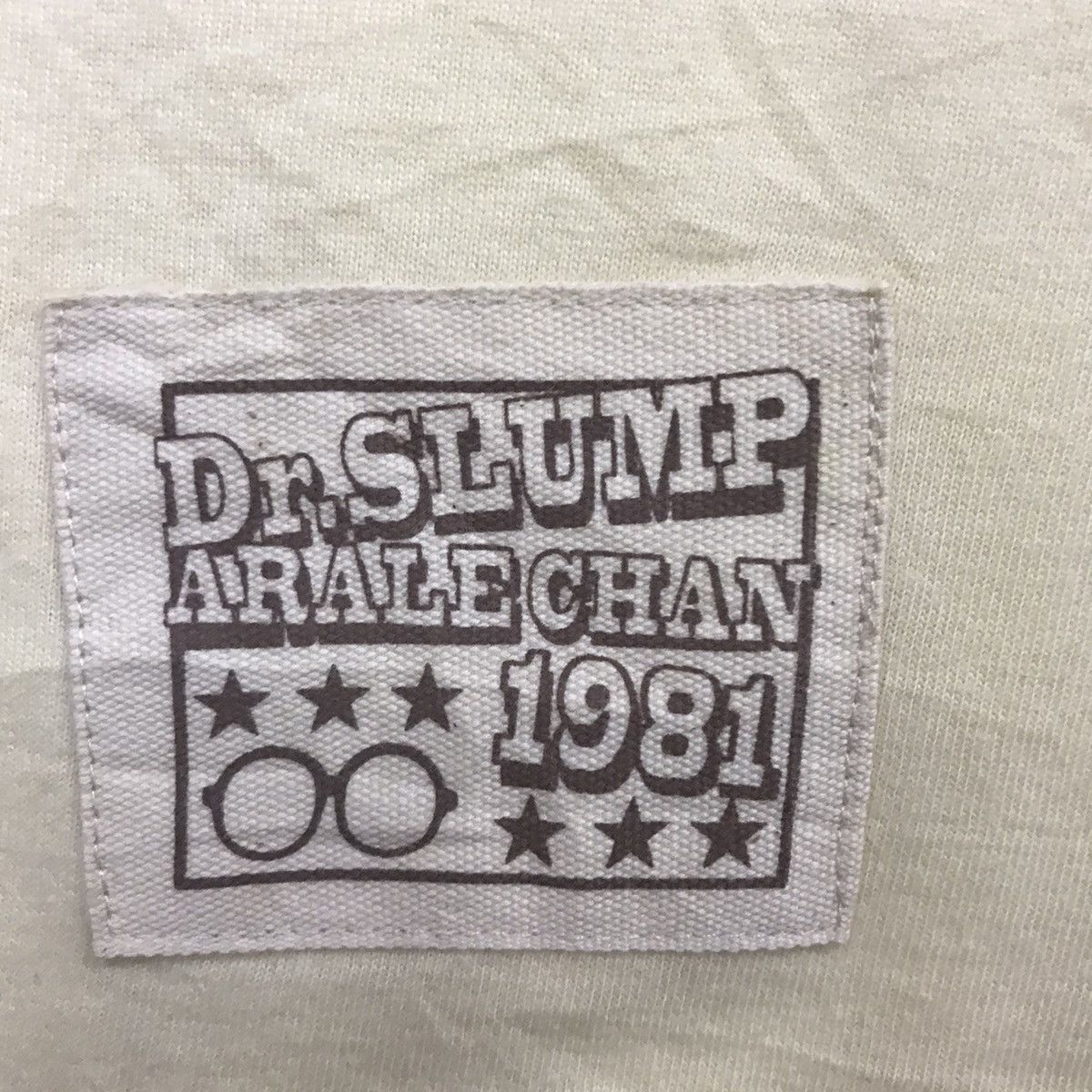 Anime Dr Slump Arale Chan anime tee Size US L / EU 52-54 / 3 - 7 Thumbnail