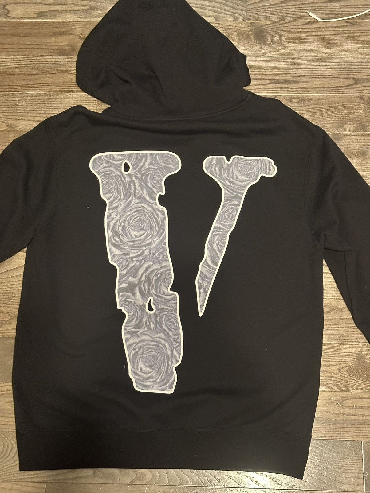Vlone “The Woo” Size US M / EU 48-50 / 2 - 3 Thumbnail