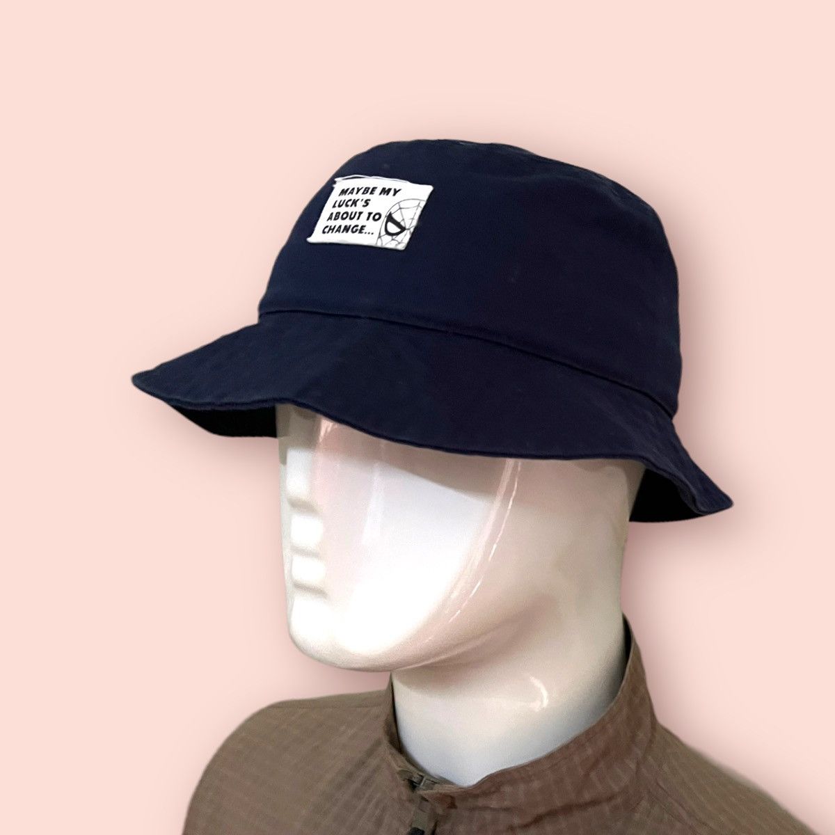 SPIDER MAN X UNIVERSAL STUDIO X MARVEL BUCKET HAT
