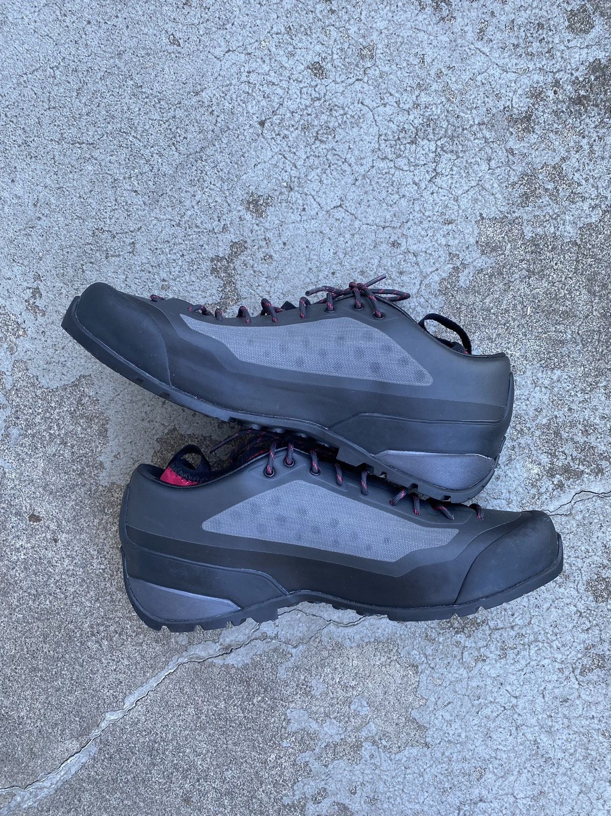 Arc'teryx Arc’teryx Bora2 GTX Hiking Boots Size US 9 / IT 39 - 7 Thumbnail