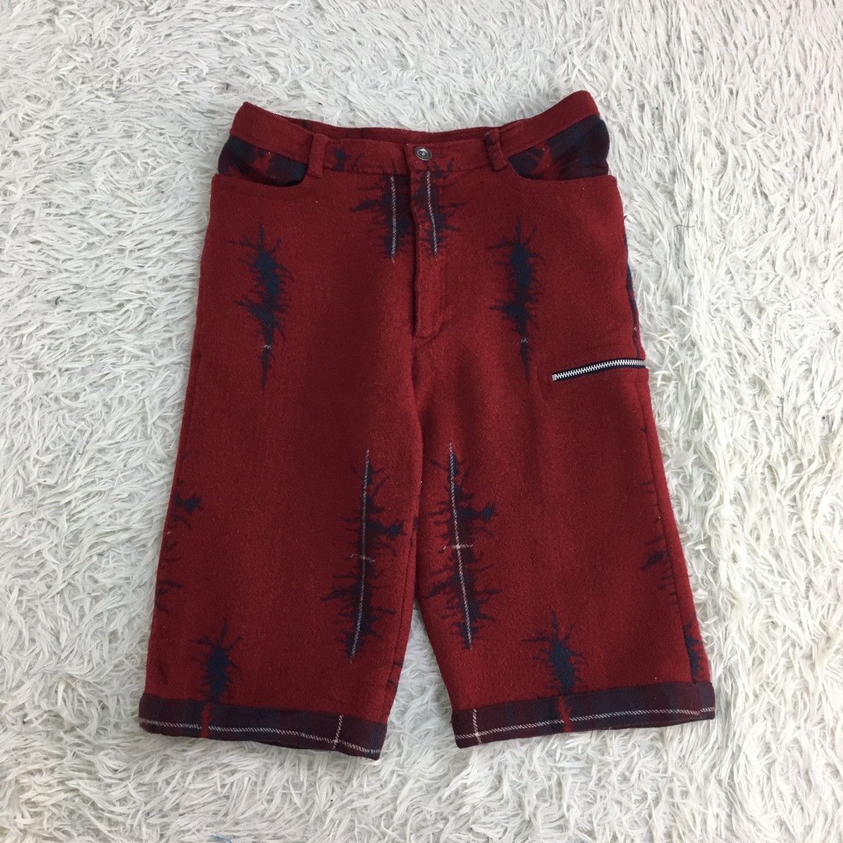 Japanese Brand CLUTCH WOOL SHORT Size US 29 - 2 Thumbnail