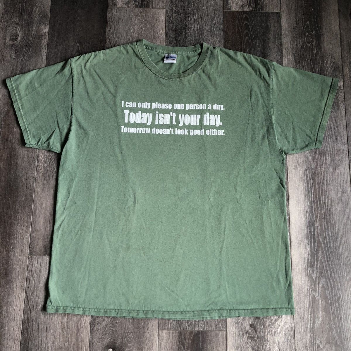 Vintage Vintage 2000s I Can Only Please One Person A Day Parody Tee Size US XL / EU 56 / 4 - 2 Thumbnail