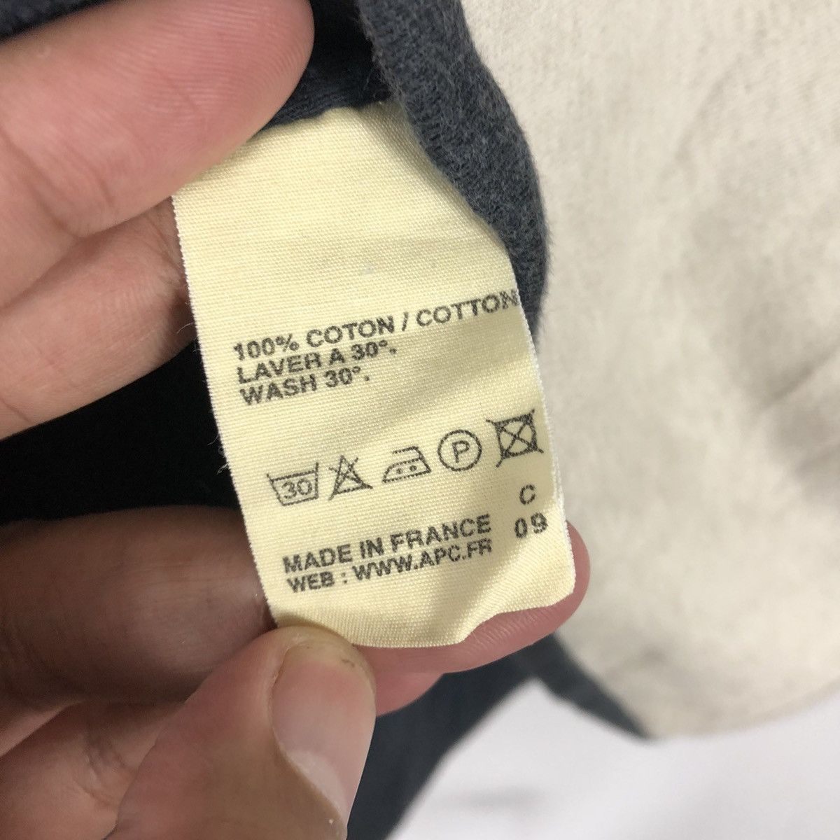 A.P.C. × Designer Vintage A.P.C Winter Street Fashion Plain Sweatshirts Size M / US 6-8 / IT 42-44 - 12 Thumbnail