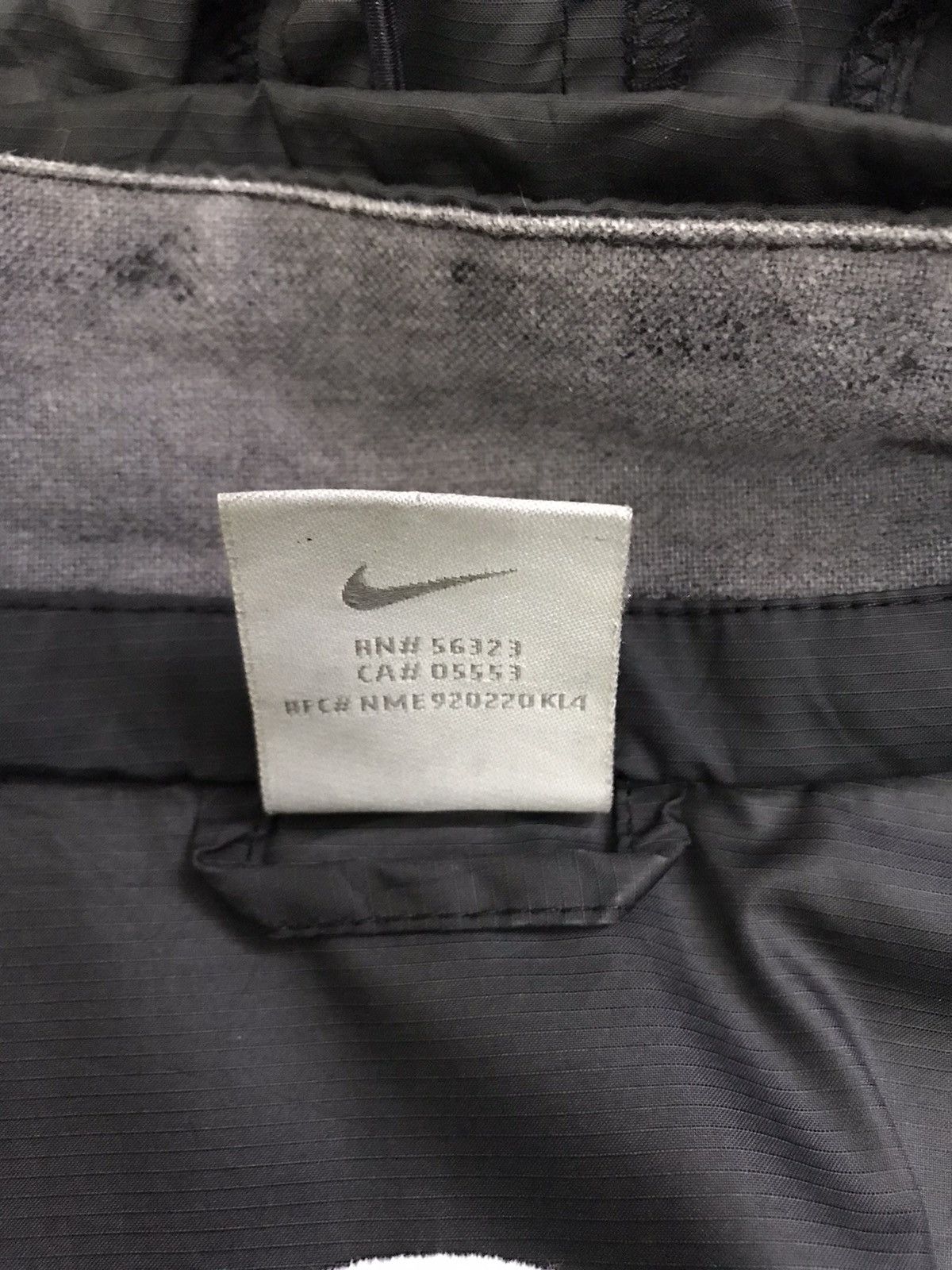 Nike × Vintage Vintage Nike Swoosh Windbreaker Manchester United Nike Acg Size US XL / EU 56 / 4 - 11 Thumbnail