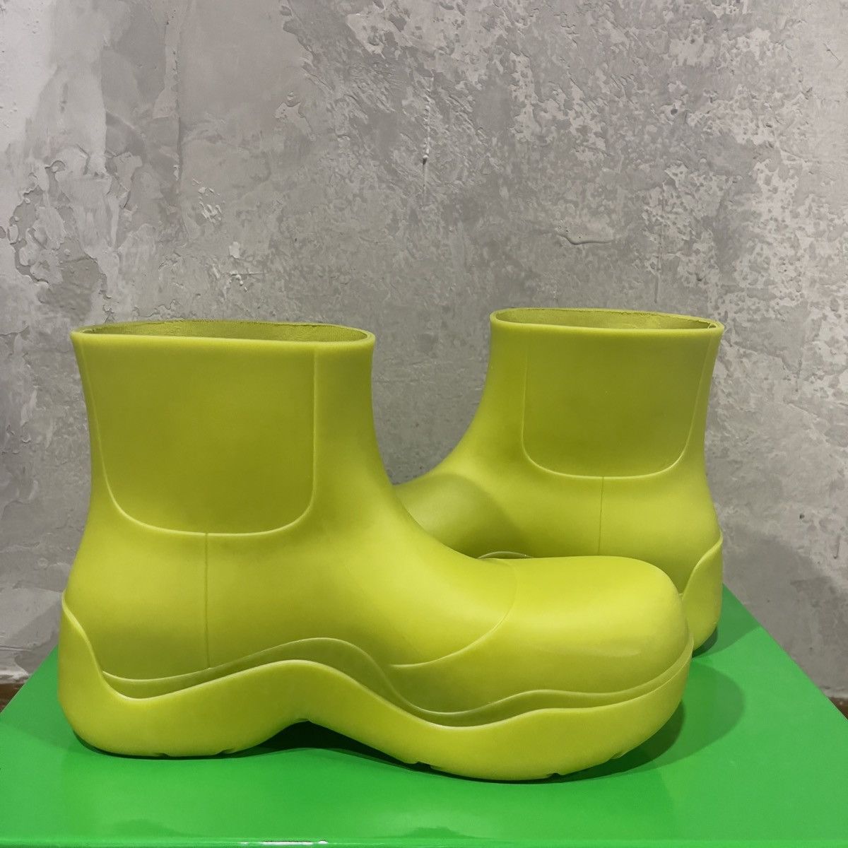 Bottega Veneta Bottega Veneta Kiwi Green Puddle Boots Size US 9 / EU 42 - 6 Thumbnail