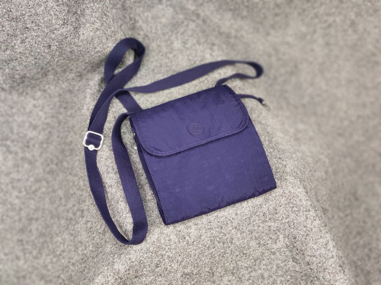 Vintage Kipling Messenger Bag Small Purple Nylon Trend Japan Strap, Men's