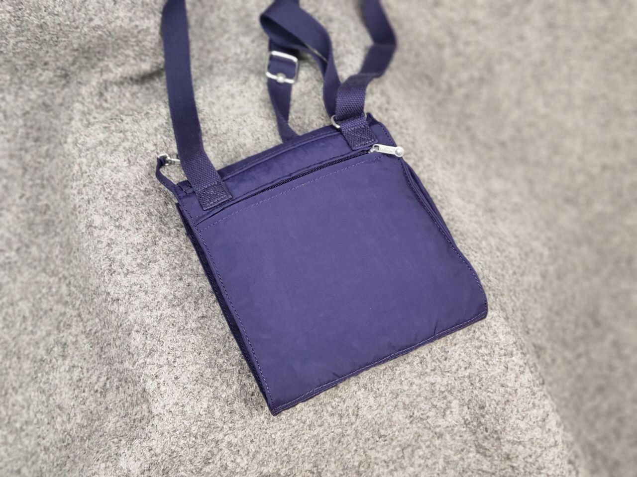 Japanese Brand Kipling messenger bag small purple nylon trend Japan strap Size ONE SIZE - 7 Thumbnail