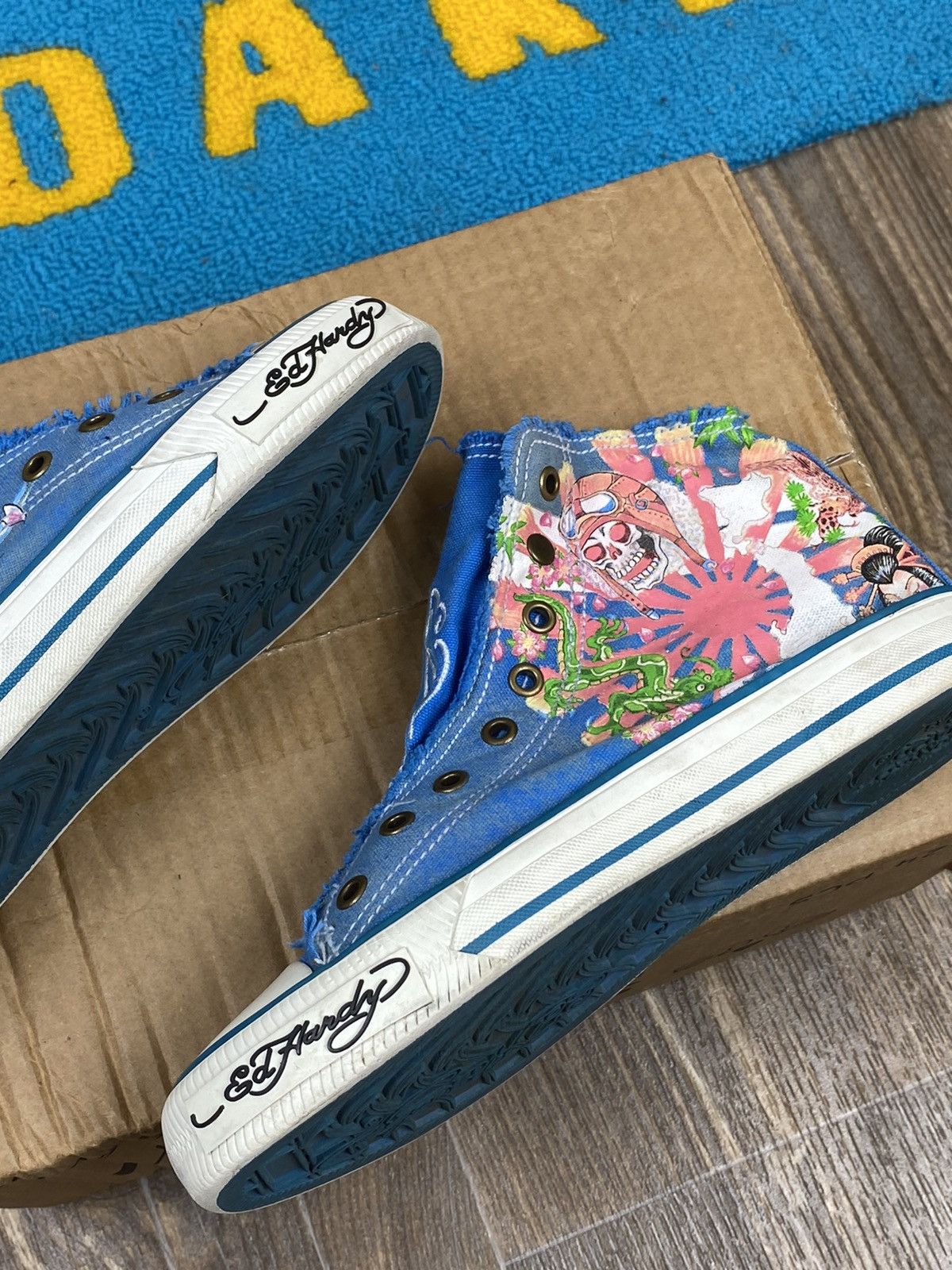 Christian Audigier Ed Hardy sculls distressed hi top blue shoes sneakers Size US 7 / EU 40 - 5 Thumbnail