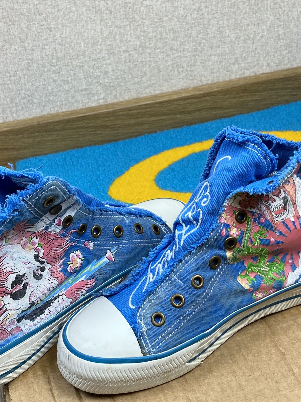 Christian Audigier Ed Hardy sculls distressed hi top blue shoes sneakers Size US 7 / EU 40 - 10 Thumbnail