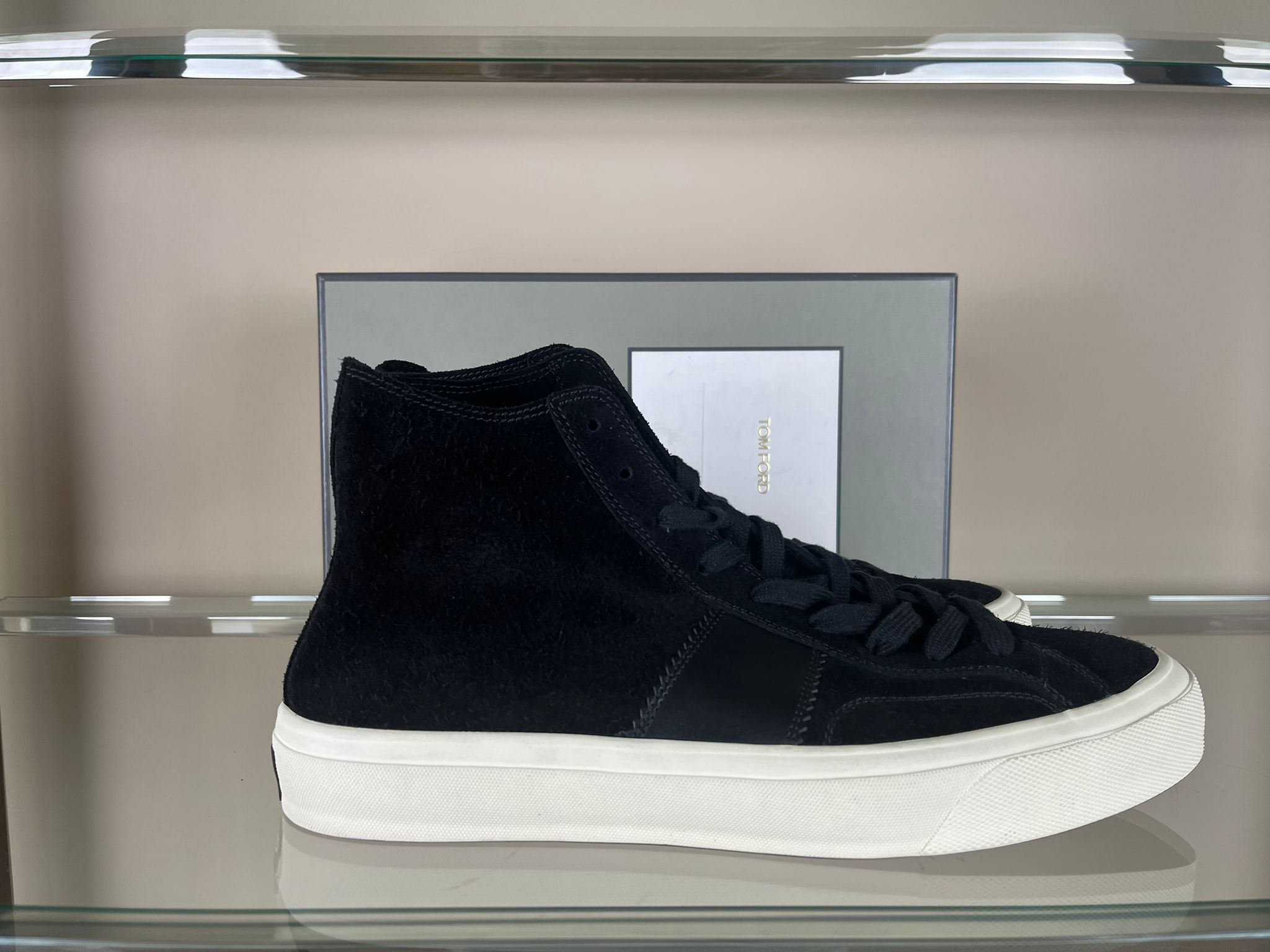 Tom Ford Sneakers High Top Suede in Black Size US 12 / EU 45 - 8 Thumbnail