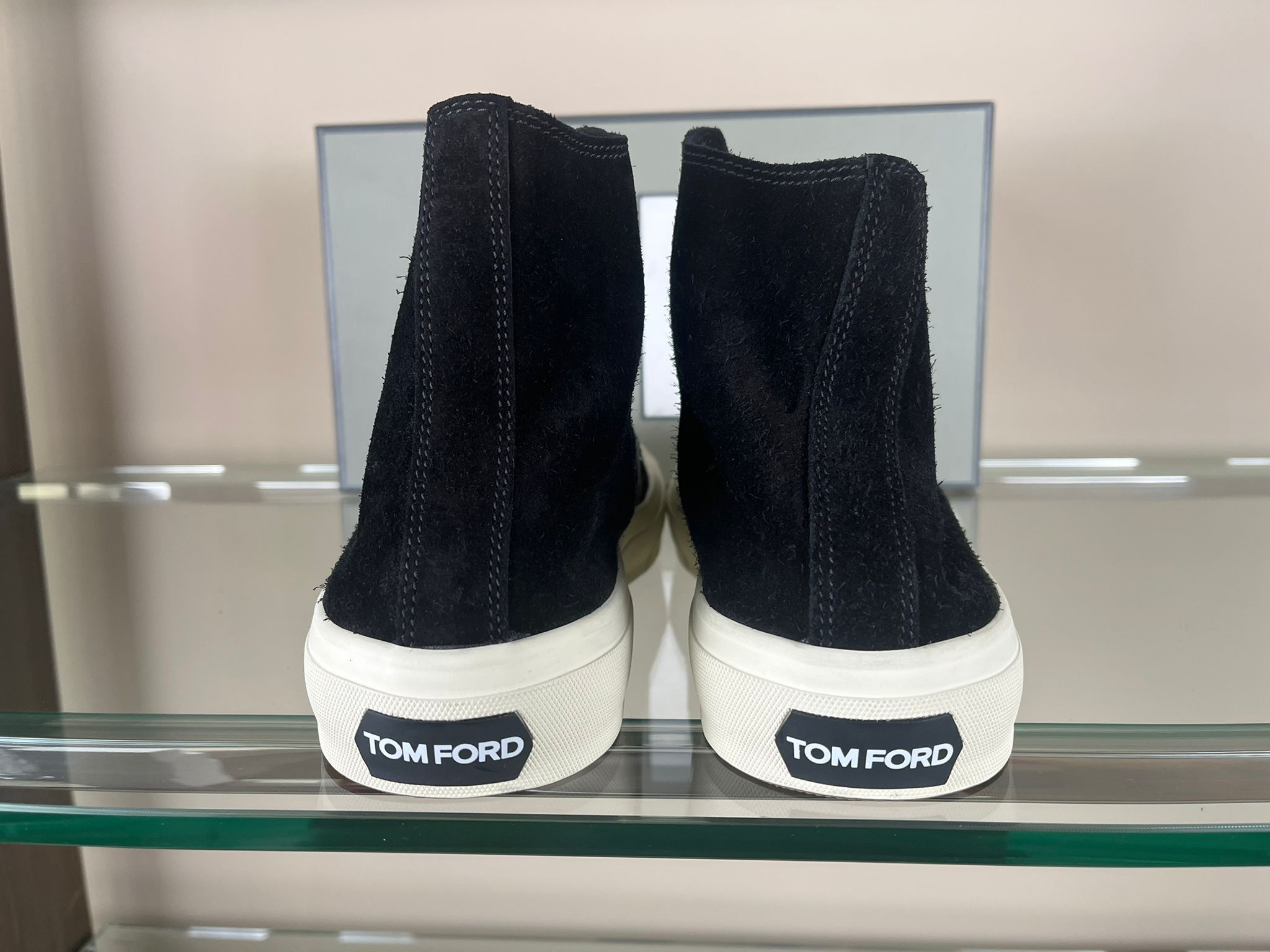Tom Ford Sneakers High Top Suede in Black Size US 12 / EU 45 - 9 Thumbnail