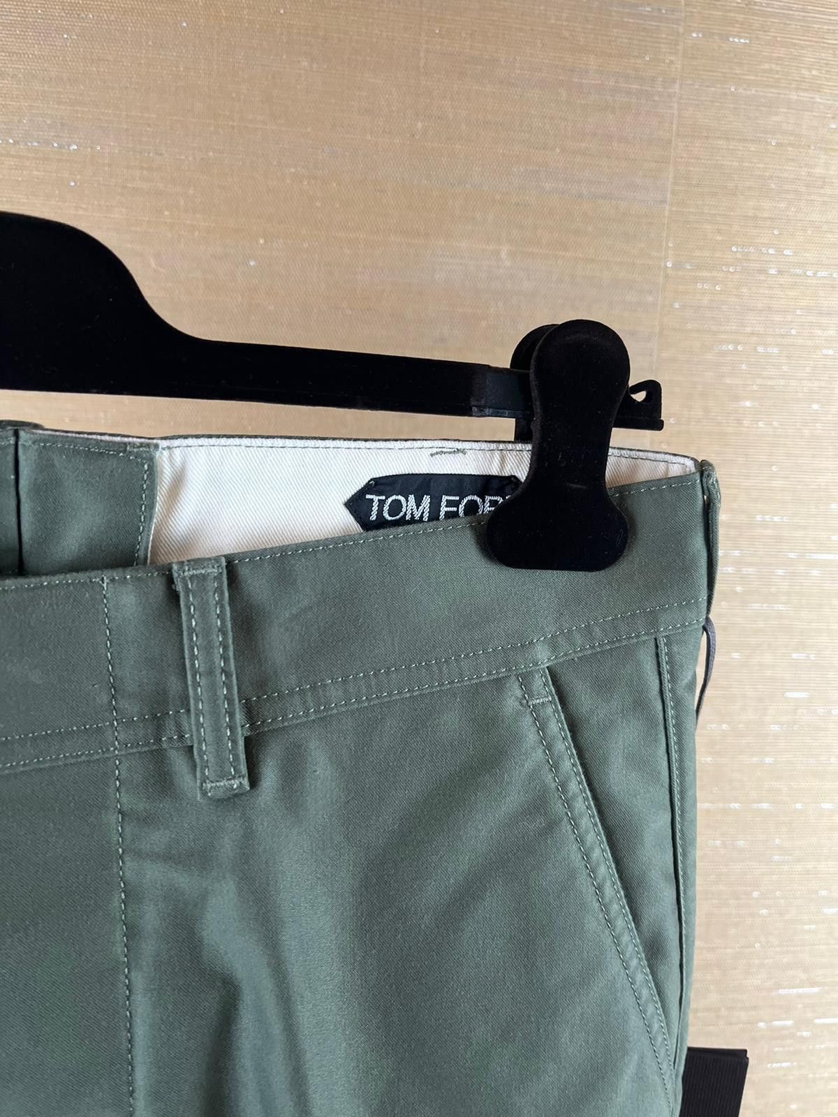 Tom Ford Casual Pants in Green Size US 30 / EU 46 - 8 Thumbnail