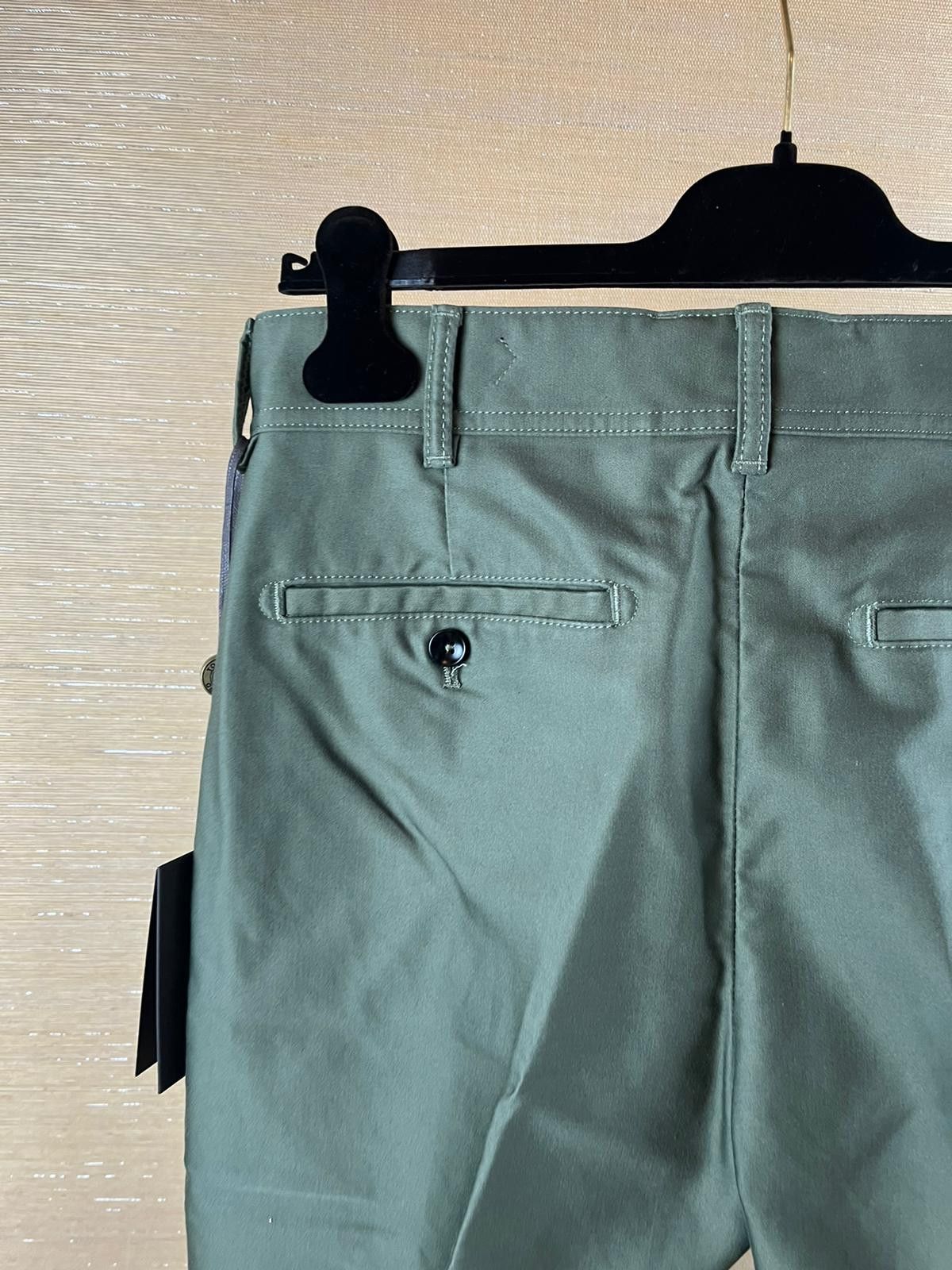 Tom Ford Casual Pants in Green Size US 30 / EU 46 - 11 Thumbnail