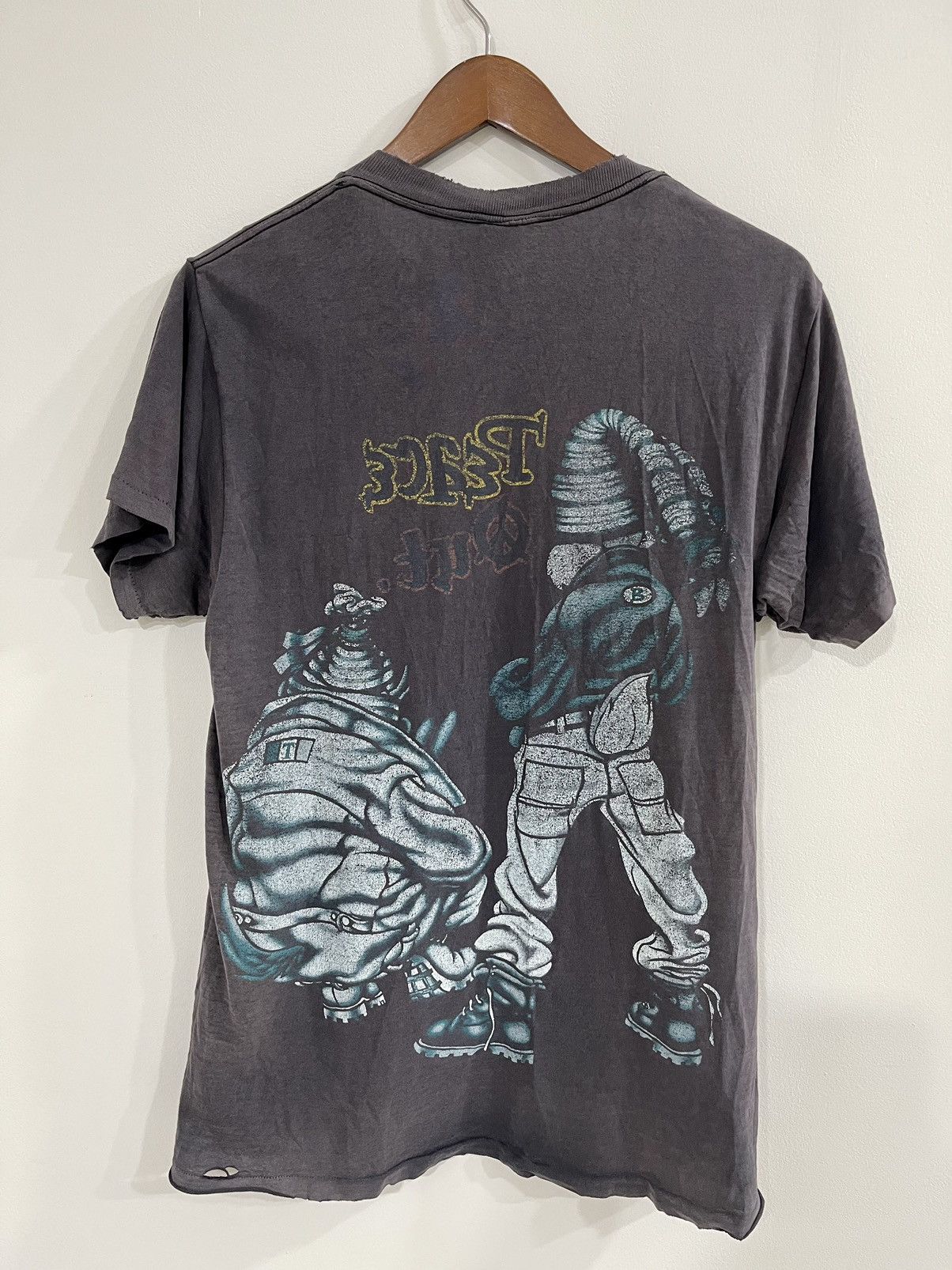 Vintage × Warner Bros VINTAGE 93 DISTRESSED TAZMANIA BUGS BUNNY HIP HOP TSHIRT Size US M / EU 48-50 / 2 - 10 Thumbnail