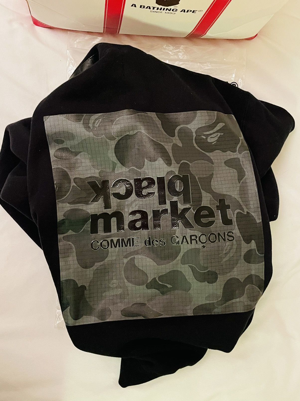 Bape × Comme des Garcons Bape Shark pullover comme des garçon black market Size US M / EU 48-50 / 2 - 4 Thumbnail