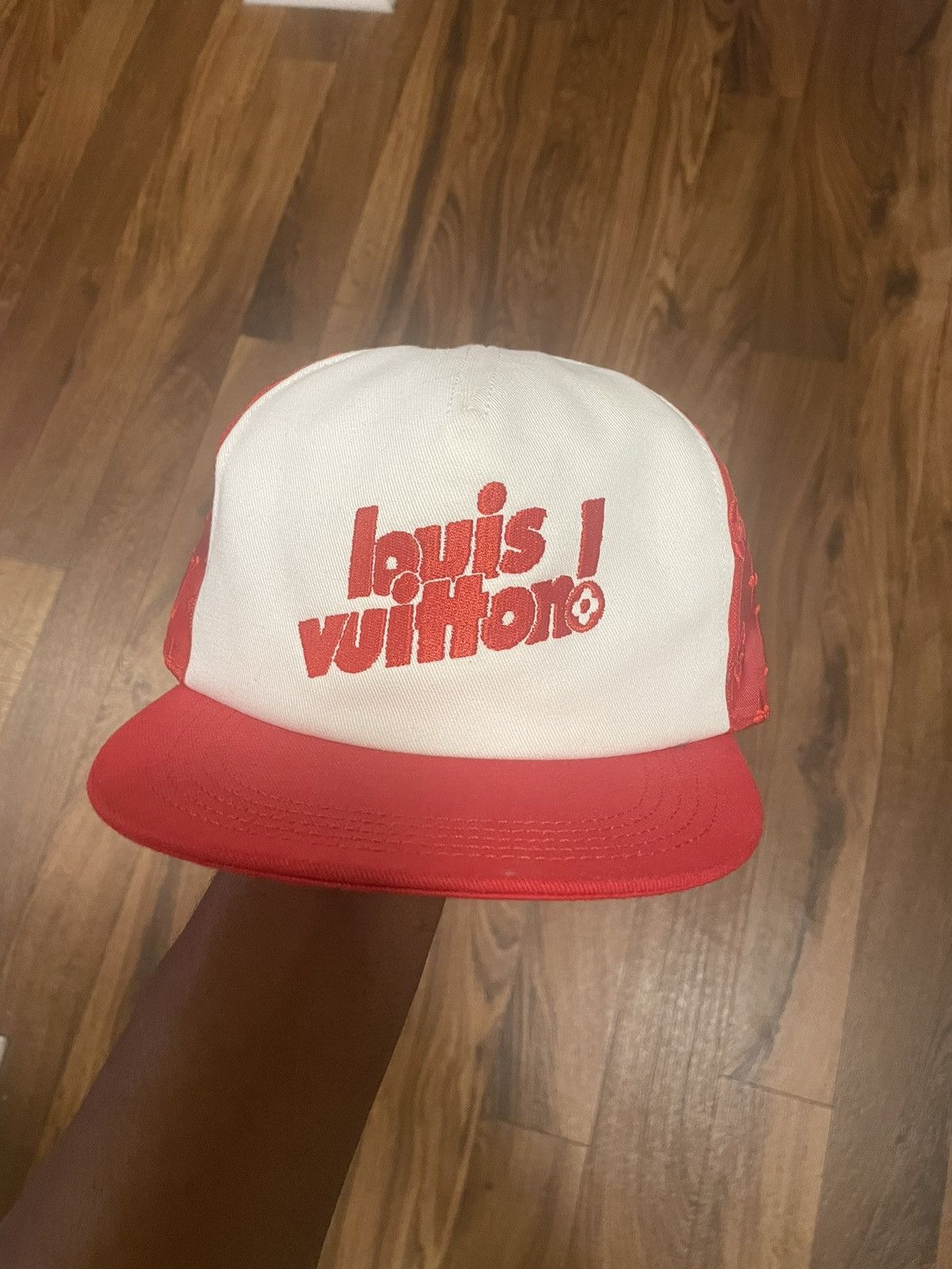 Louis Vuitton Everyday LV Embroidered Mesh Cap (Soho Exclusive 