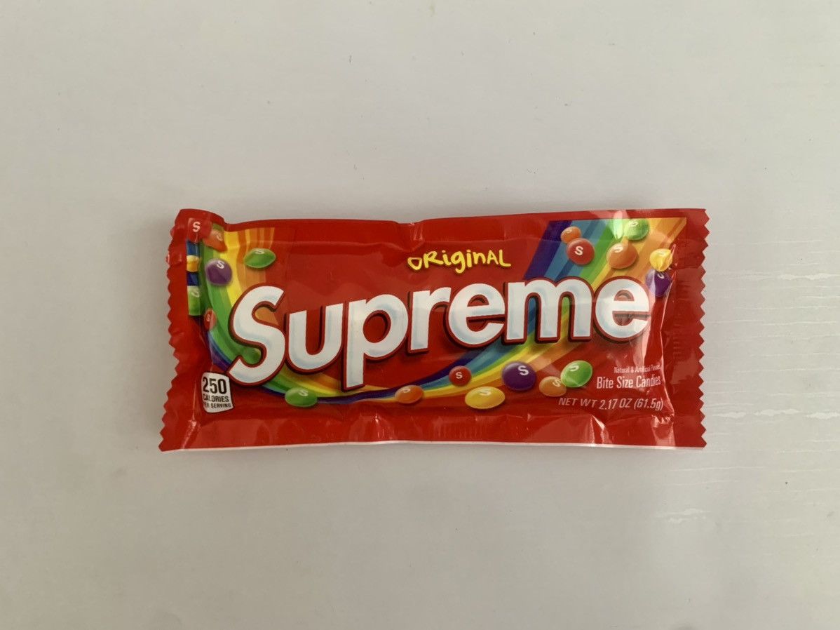 Supreme Supreme X Skittles Candy Bag (1 Pack) Size ONE SIZE - 1 Thumbnail
