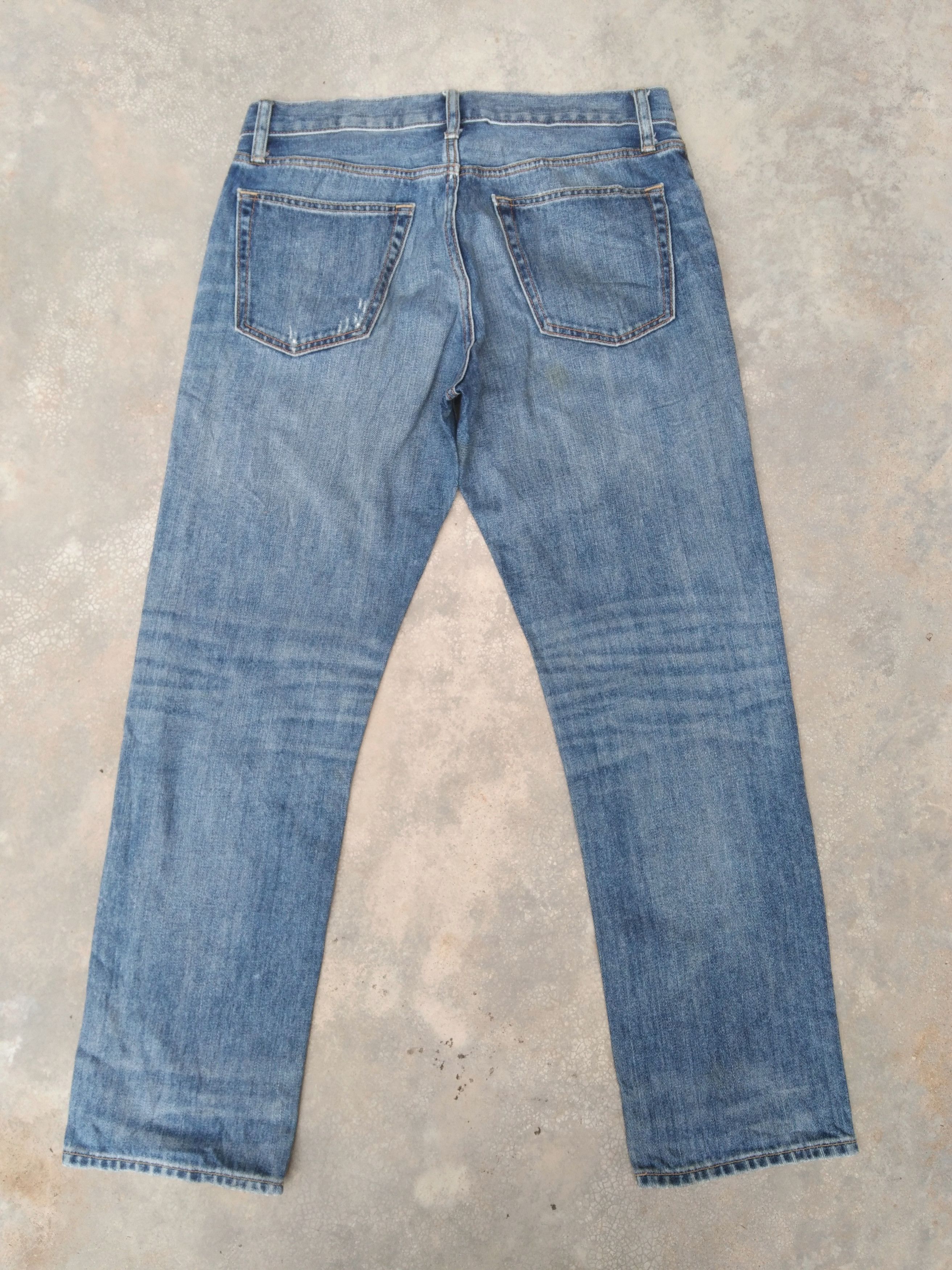 Japanese Brand × Jean × Vintage Vintage Uniqlo Japan Distressed Jeans 32x30 Size US 32 / EU 48 - 2 Thumbnail