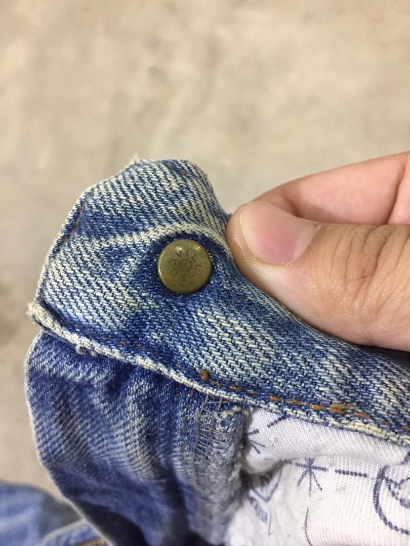 Trussardi × Vintage Vintage Trussardi logo embroided at rear pocket jeans Size US 26 / EU 42 - 14 Thumbnail