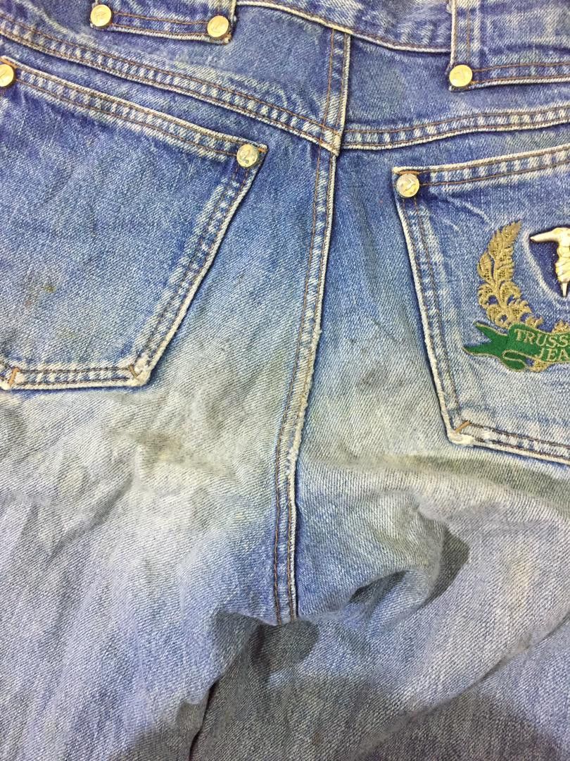 Trussardi × Vintage Vintage Trussardi logo embroided at rear pocket jeans Size US 26 / EU 42 - 11 Thumbnail