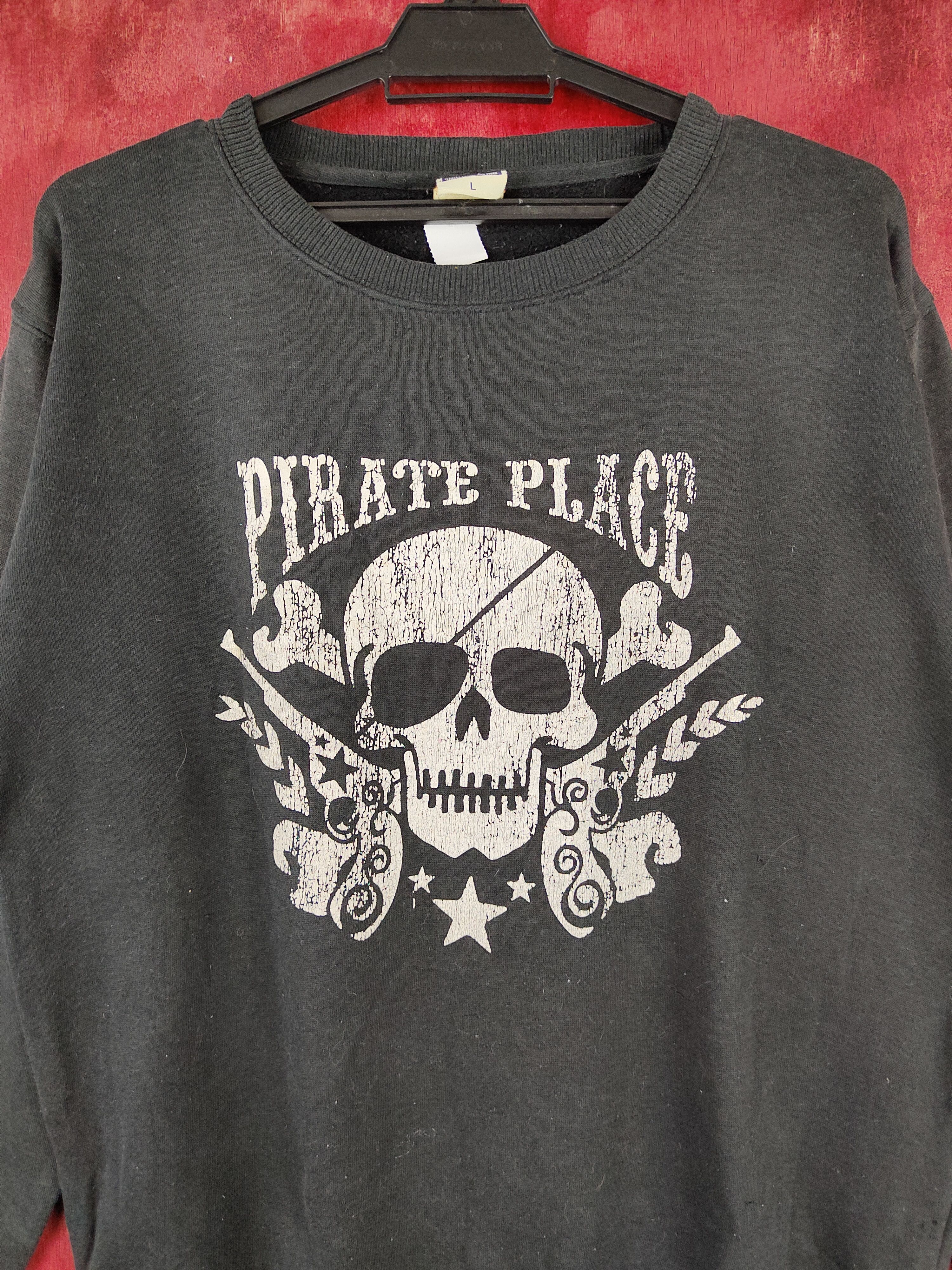Japanese Brand Gold Experience pirate place skull Black Sweatshirt #S341 Size US M / EU 48-50 / 2 - 2 Thumbnail