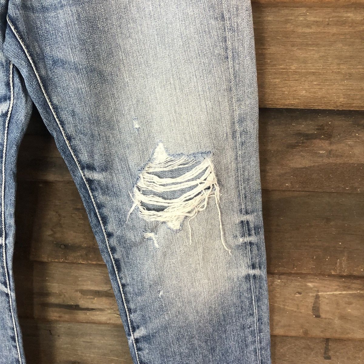 Japanese Brand Uniqlo Jeans distressed Denim Blue Pants #5123 Size US 29 - 7 Thumbnail