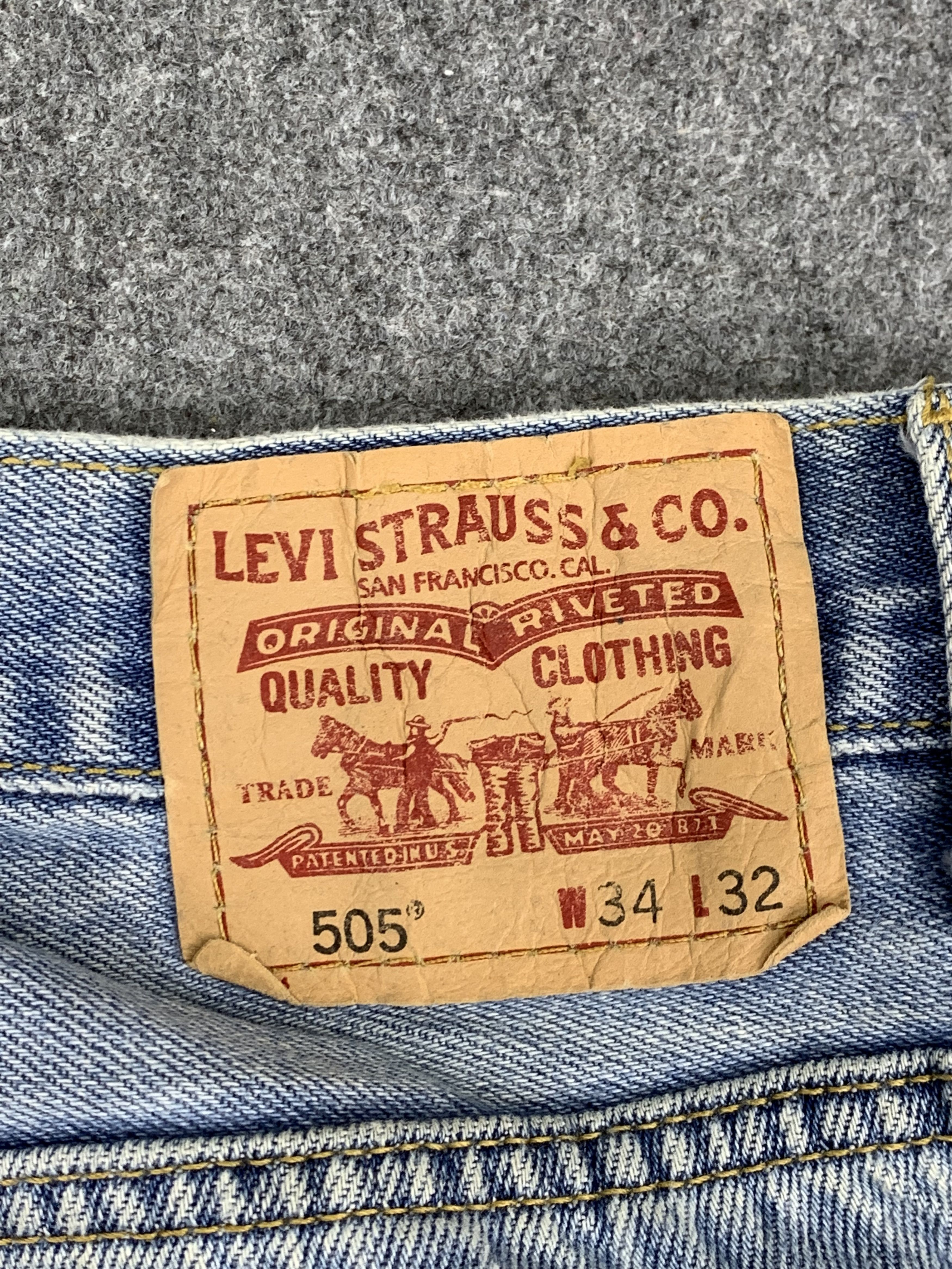Levi's Vintage Levis 505 Light Wash Jeans DP1771 Size US 34 / EU 50 - 5 Thumbnail