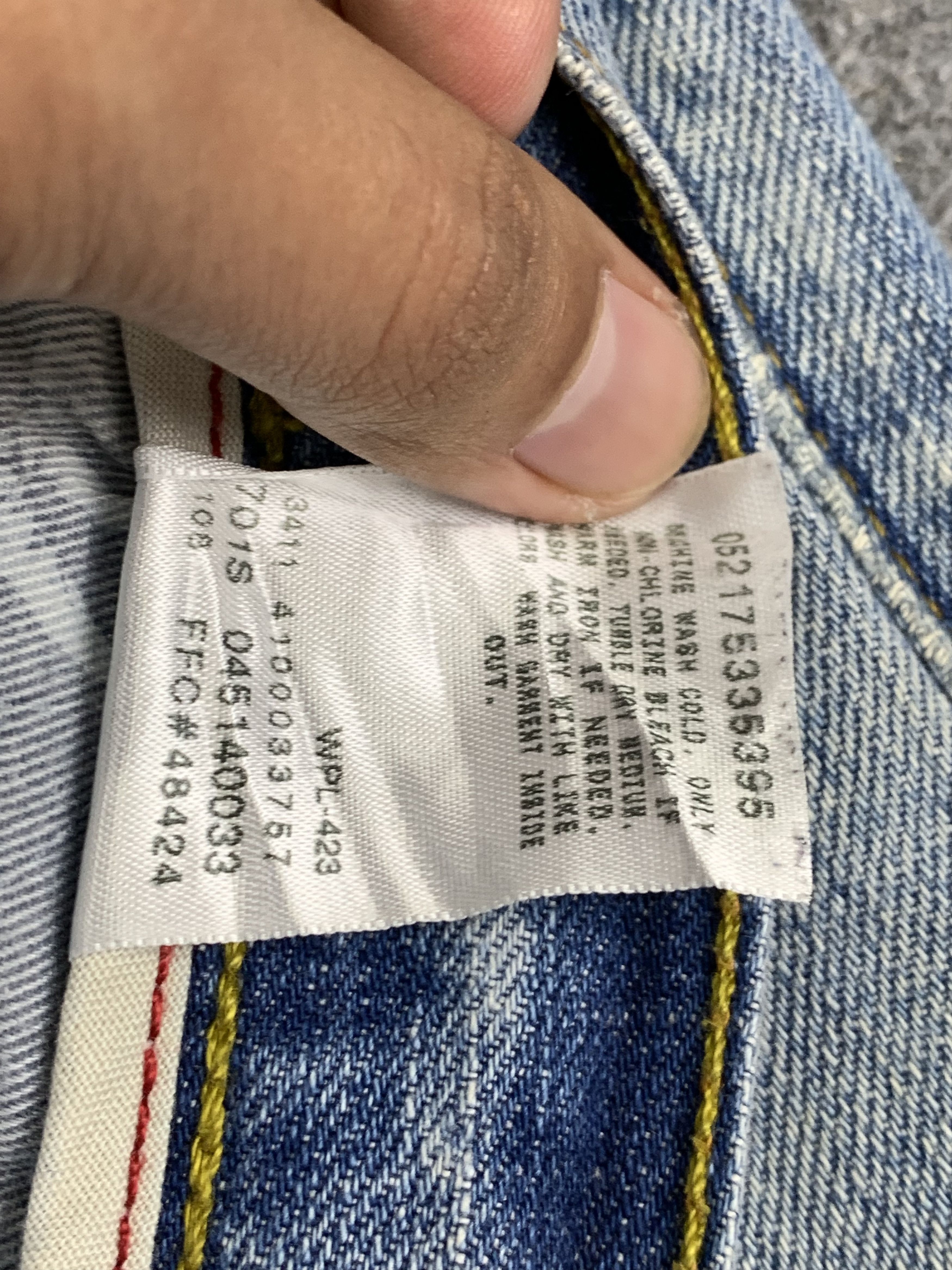 Levi's Vintage Levis 514 Faded Blue Jeans DP1769 Size US 37 - 9 Thumbnail