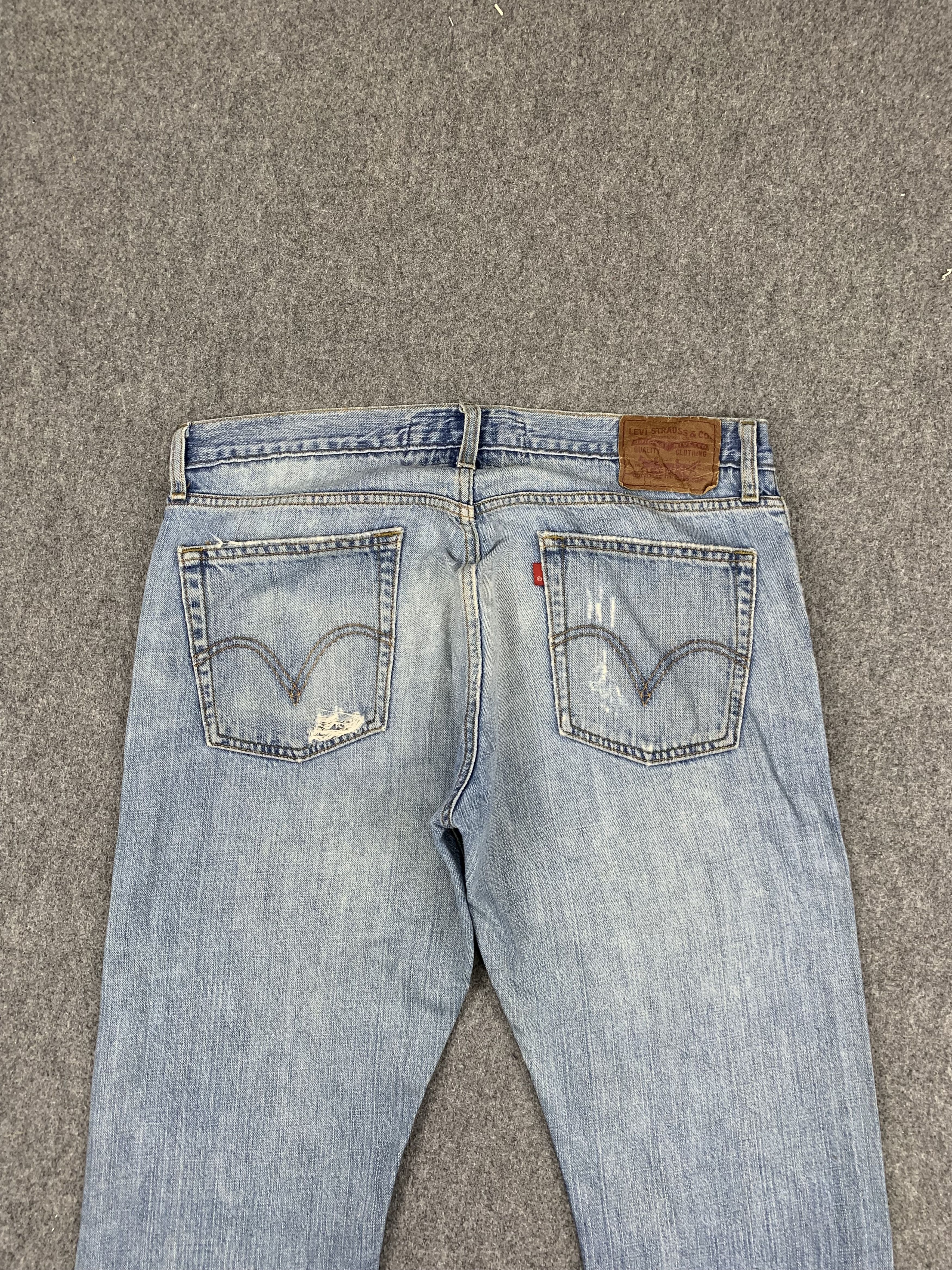 Levi's Vintage Levis 514 Faded Blue Jeans DP1769 Size US 37 - 4 Thumbnail
