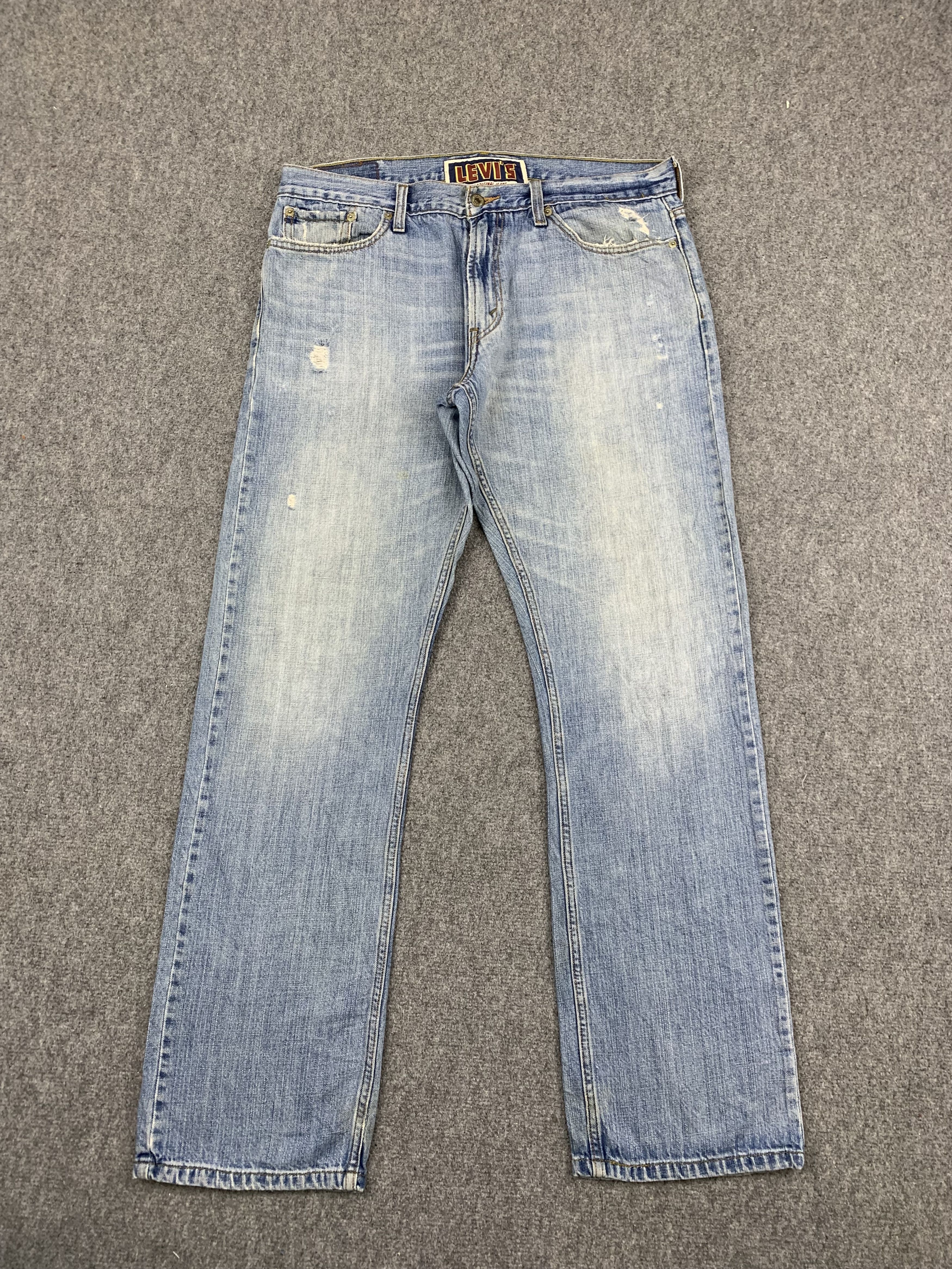 Levi's Vintage Levis 514 Faded Blue Jeans DP1769 Size US 37 - 1 Thumbnail