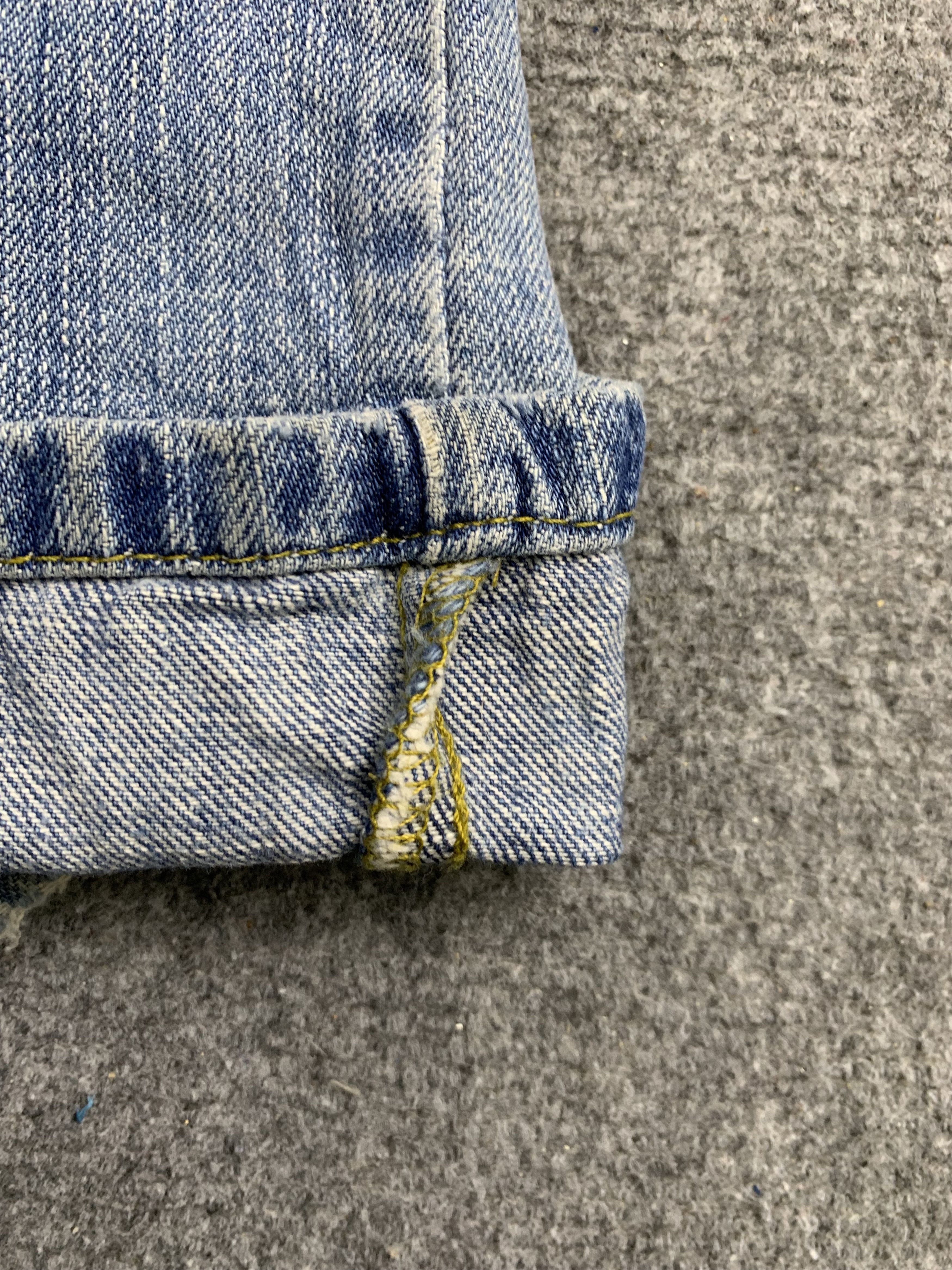 Levi's Vintage Levis 514 Faded Blue Jeans DP1769 Size US 37 - 10 Thumbnail