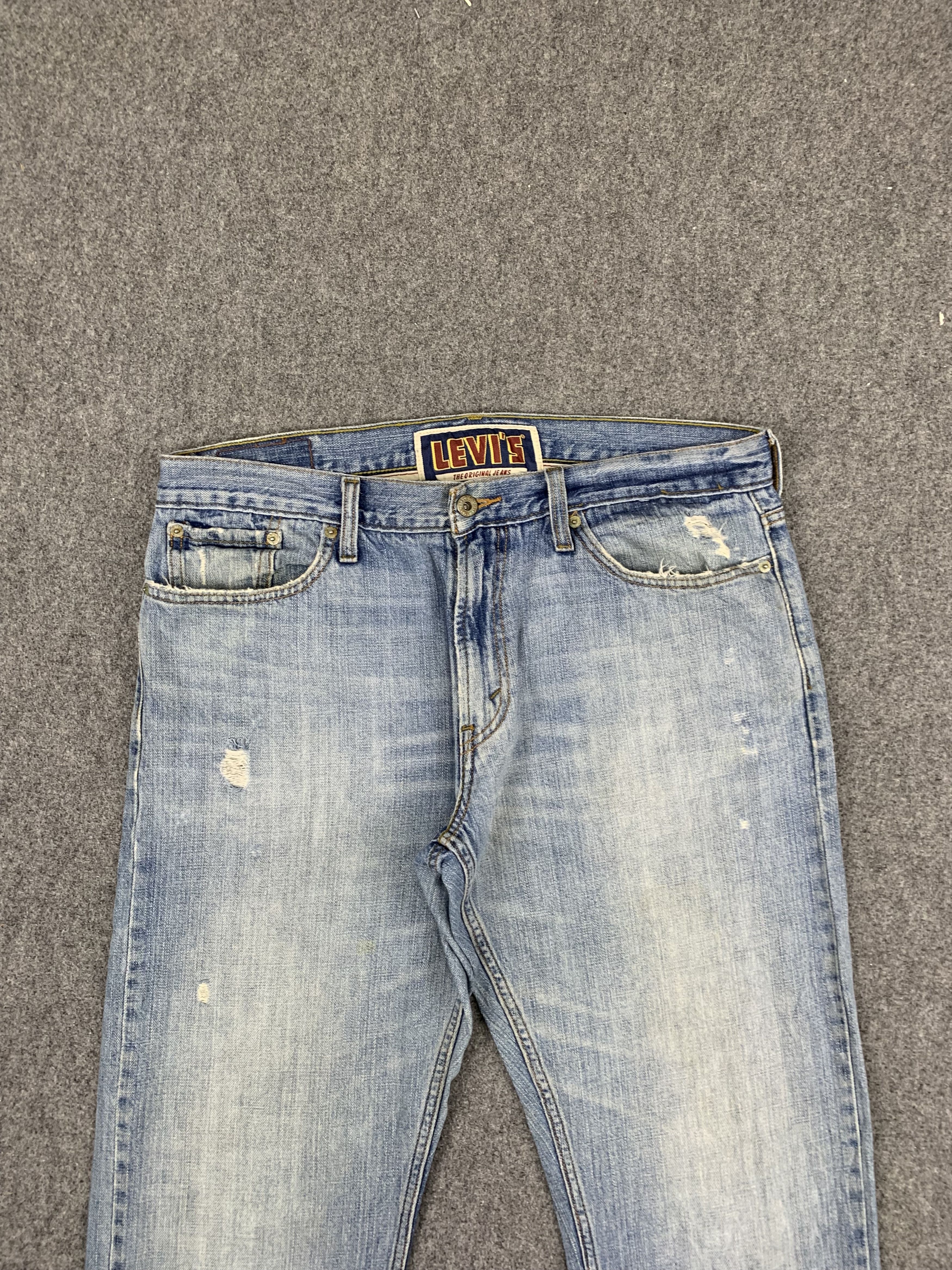 Levi's Vintage Levis 514 Faded Blue Jeans DP1769 Size US 37 - 2 Thumbnail