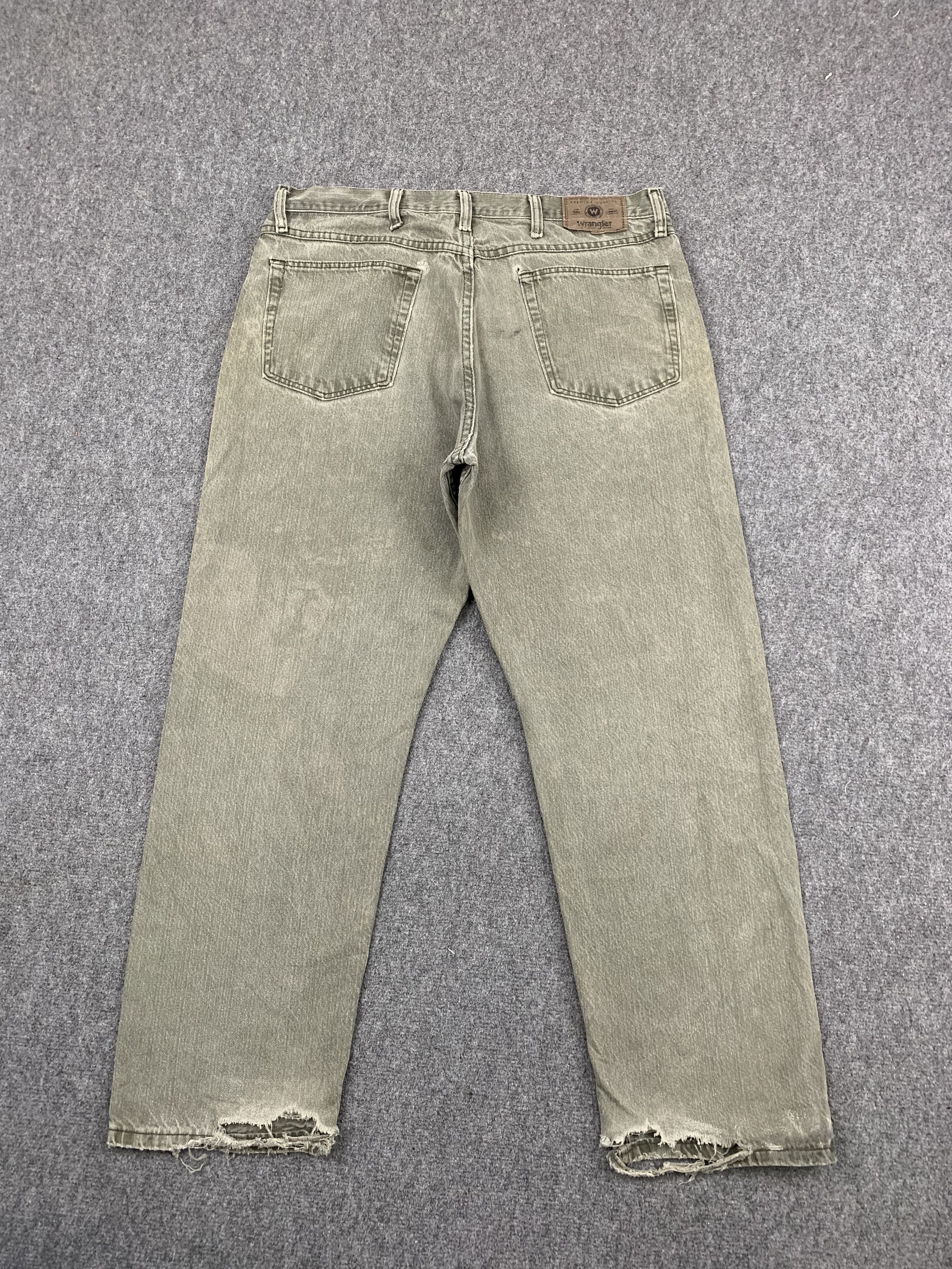 Vintage Faded Black Vintage Wrangler Jeans DP1768 Size US 36 / EU 52 - 3 Thumbnail
