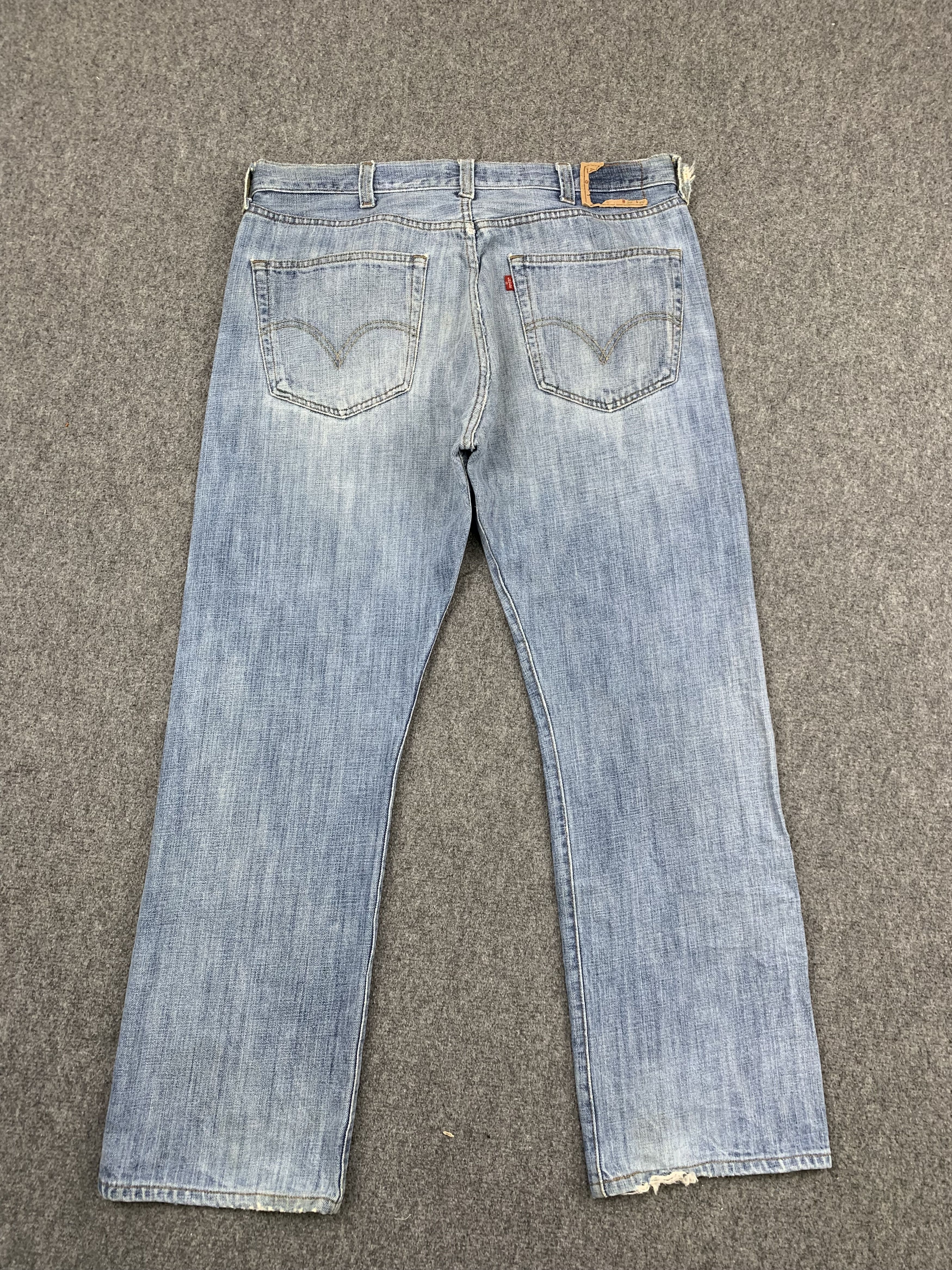 Vintage Levis 501 Light Wash Jeans DP1765