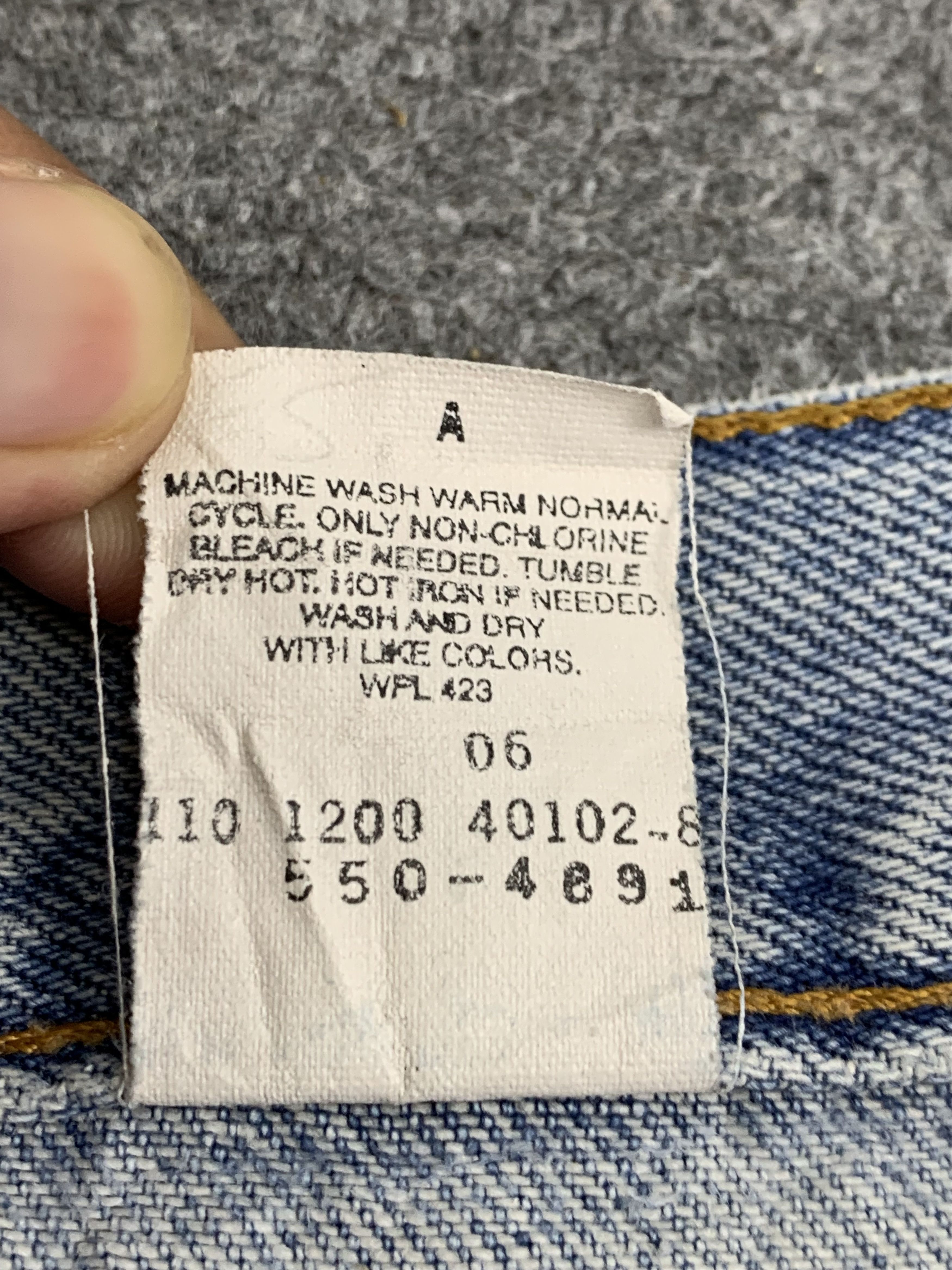 Levi's Vintage 90s Levis 550 Light Wash Jeans DP1779 Size US 36 / EU 52 - 8 Thumbnail